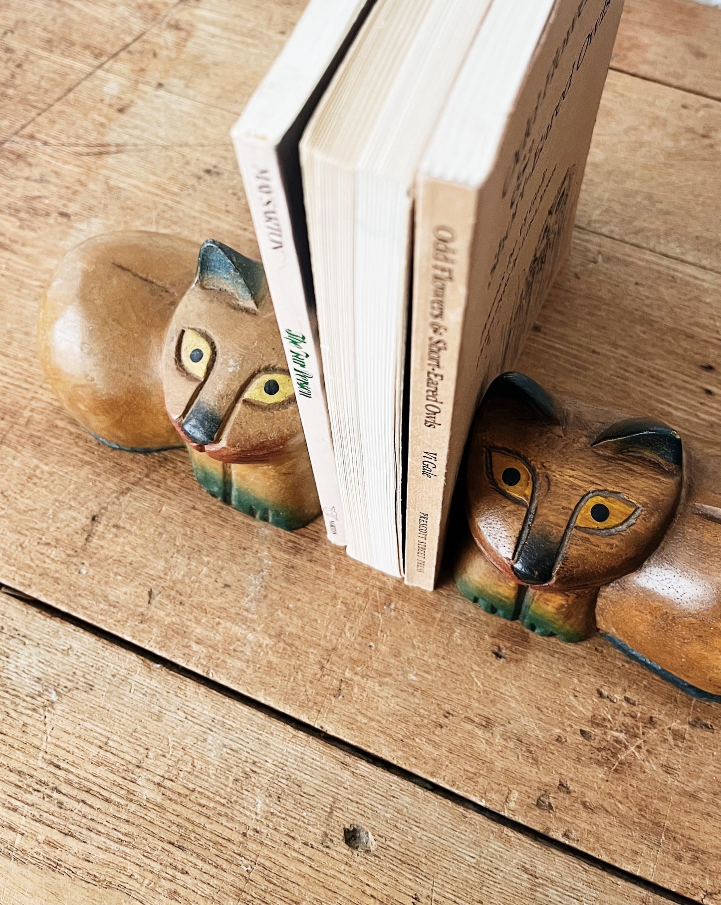 Vintage Folk Art Bookends