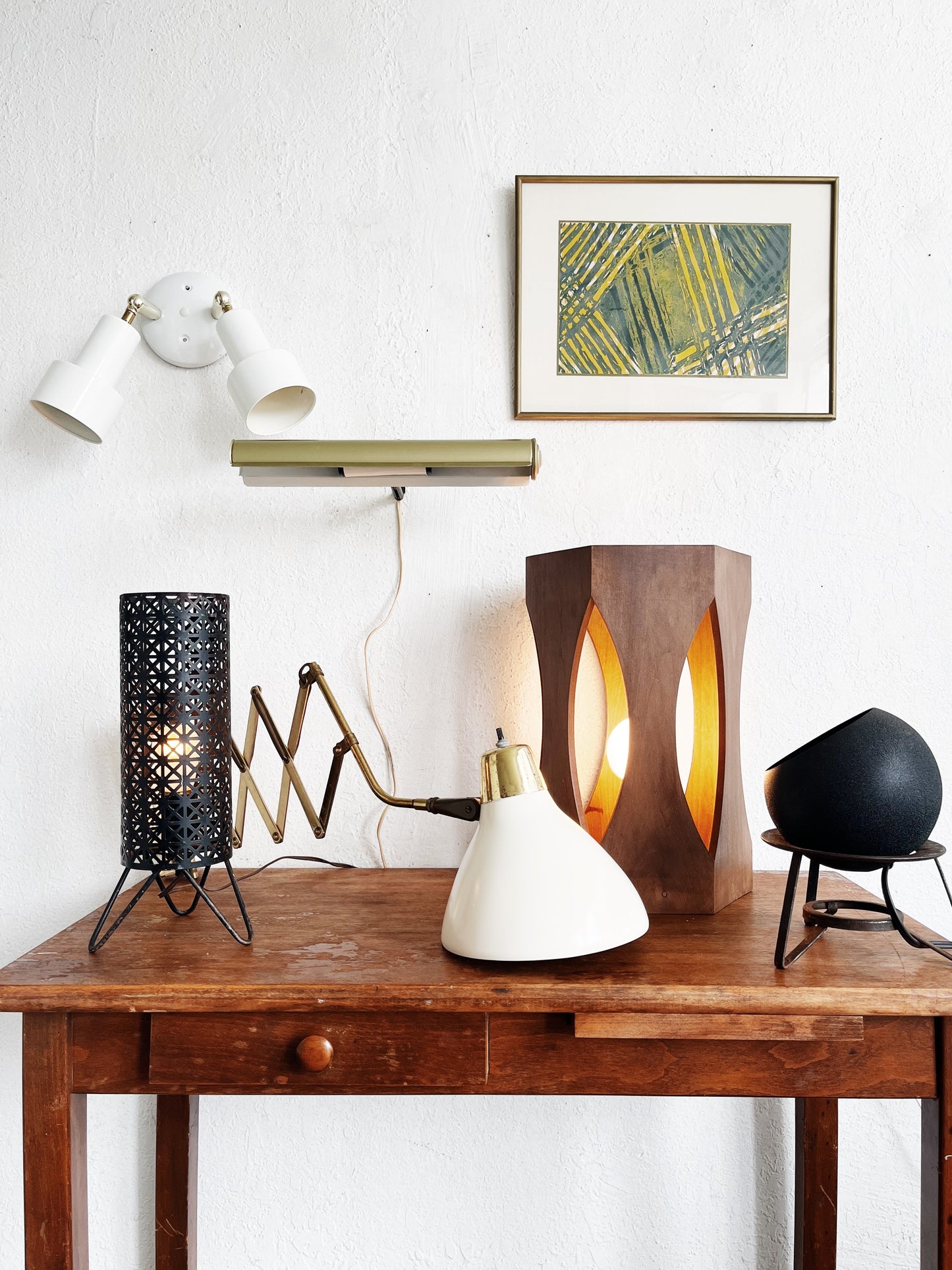 Vintage Eyeball Lamp