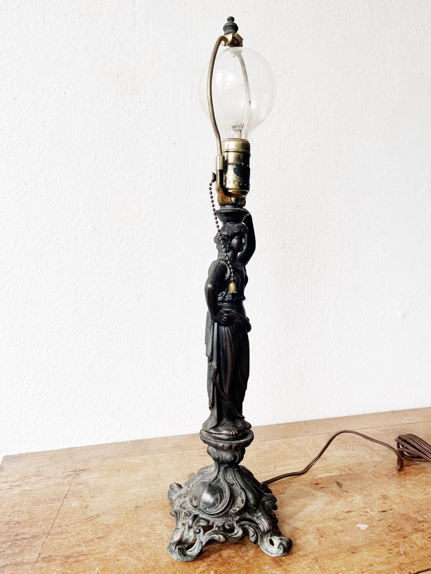 Vintage Figural Lamp