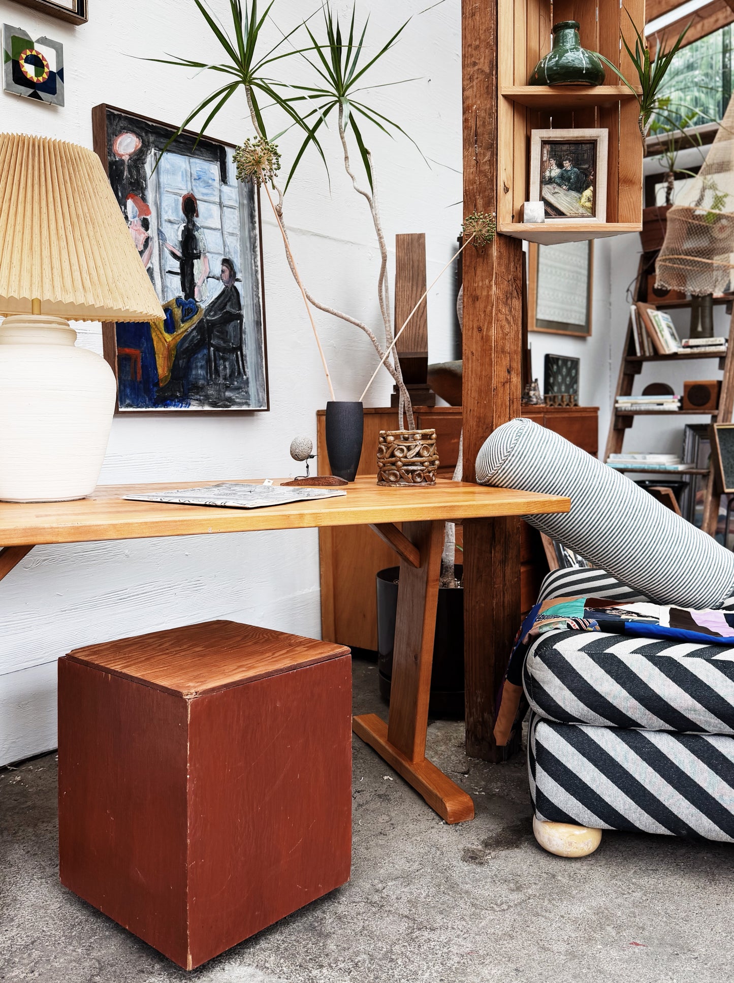 Vintage Craft Modern Desk