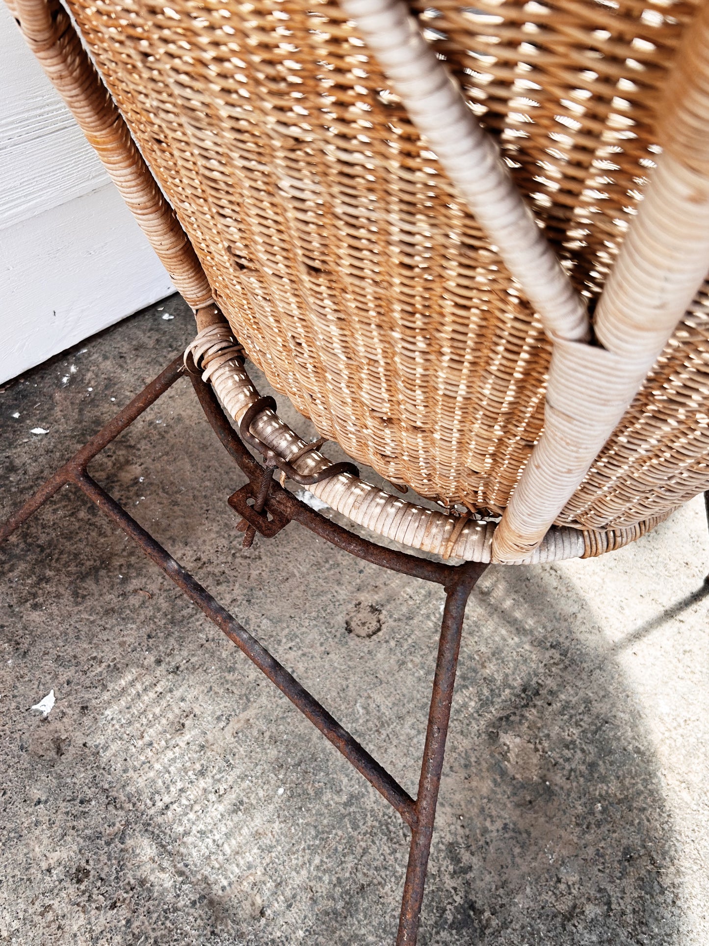 Large Mid Century Hoop Chair