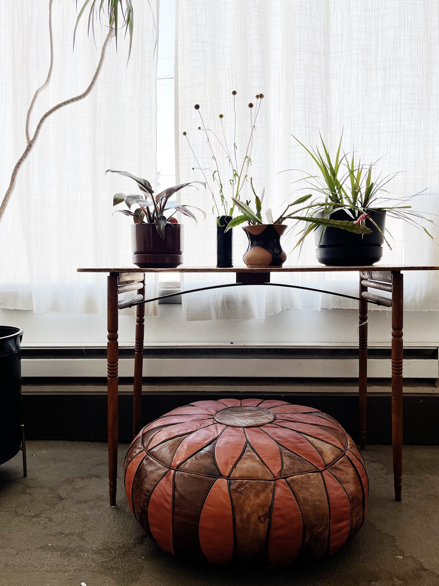 Vintage Leather Pouf