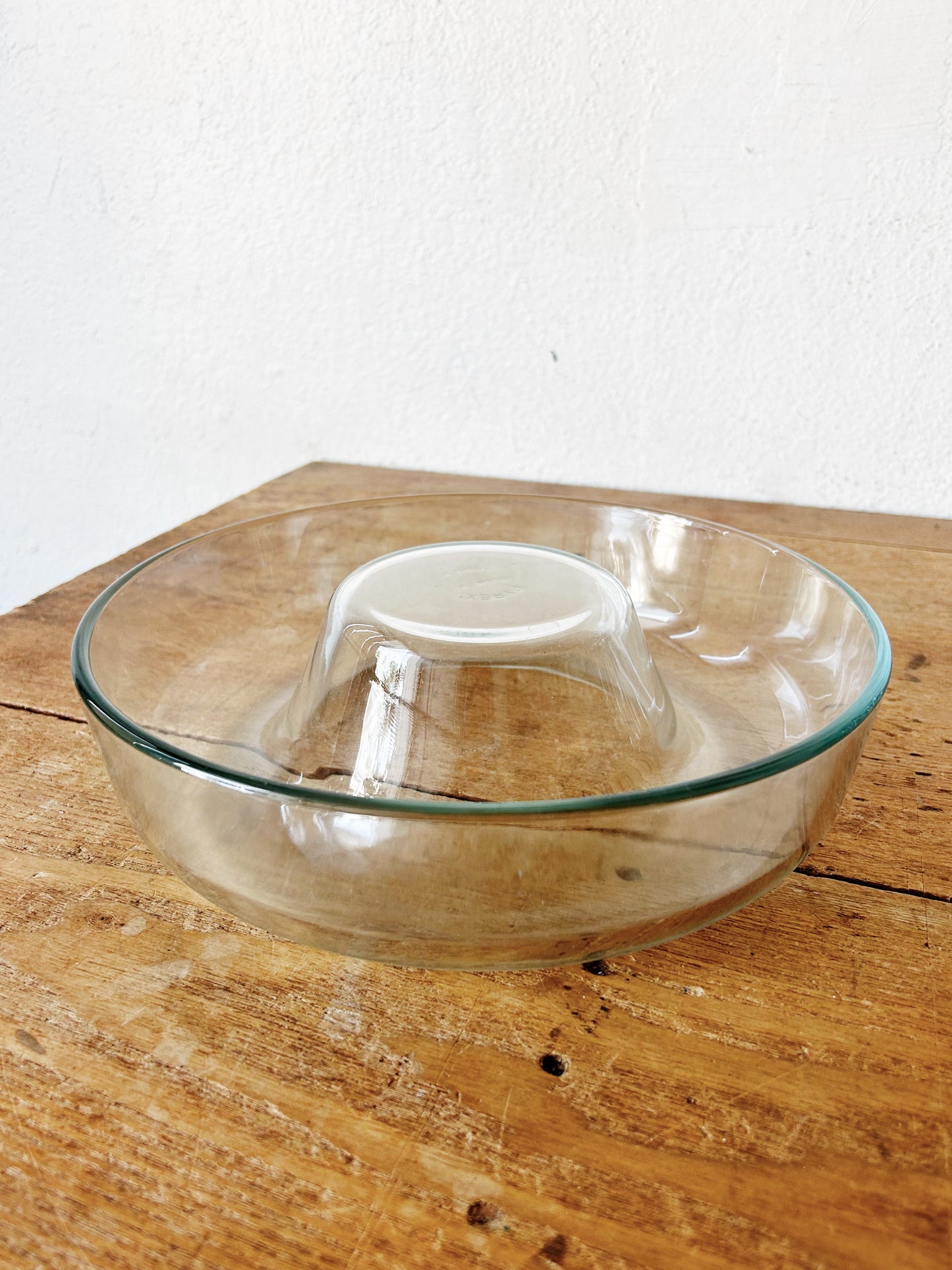 Vintage Pyrex Patisserie Cake Dish France