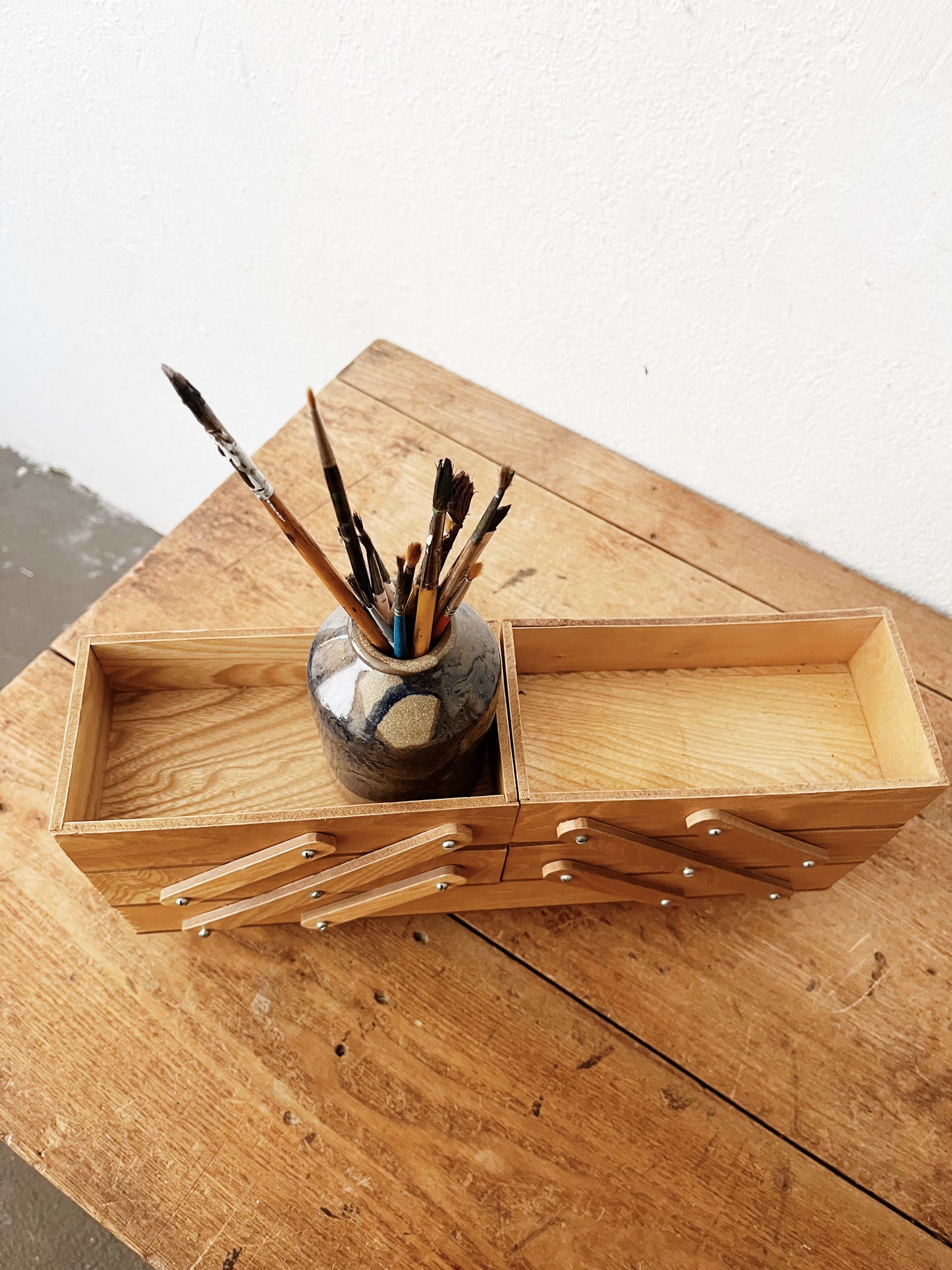 Vintage Expanding Caddy