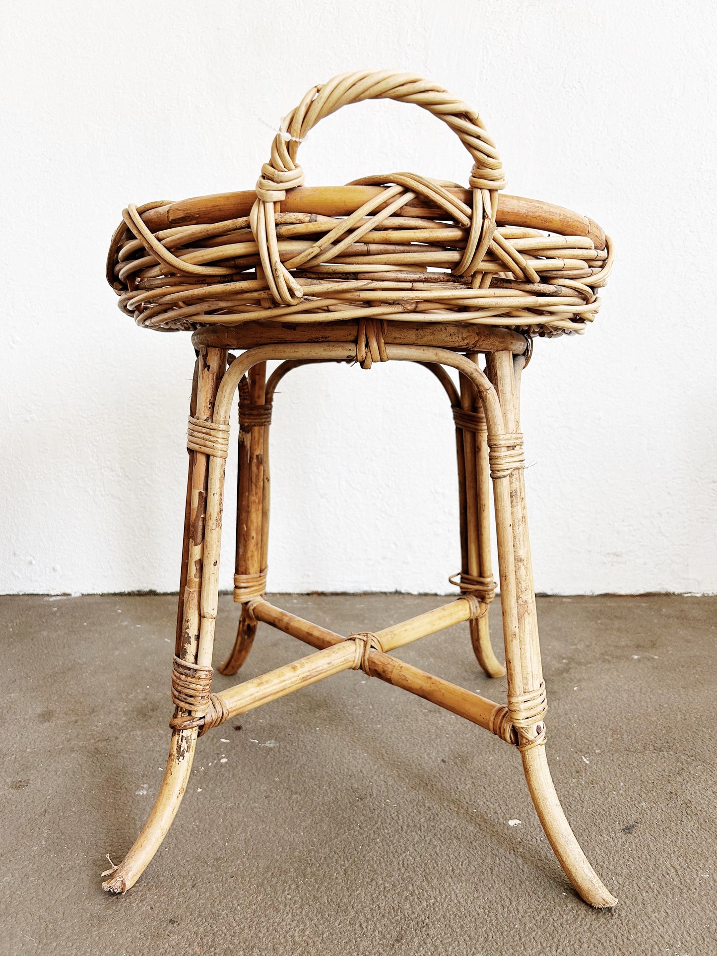 Vintage Basket Tray Table
