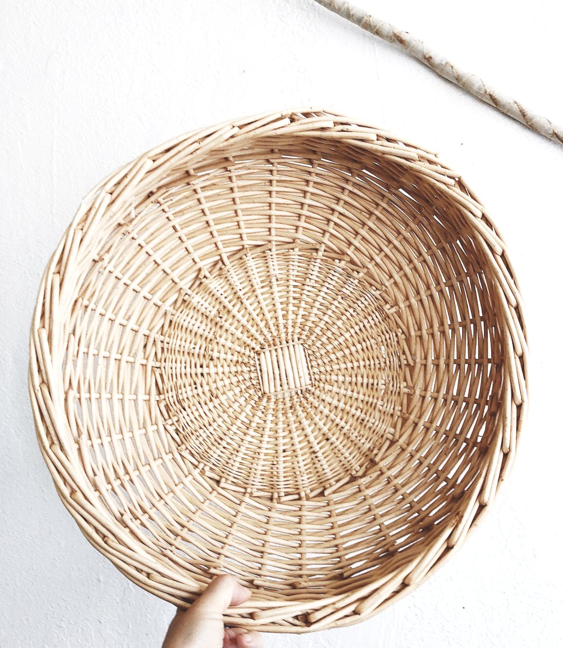 Vintage Shallow Bun Basket