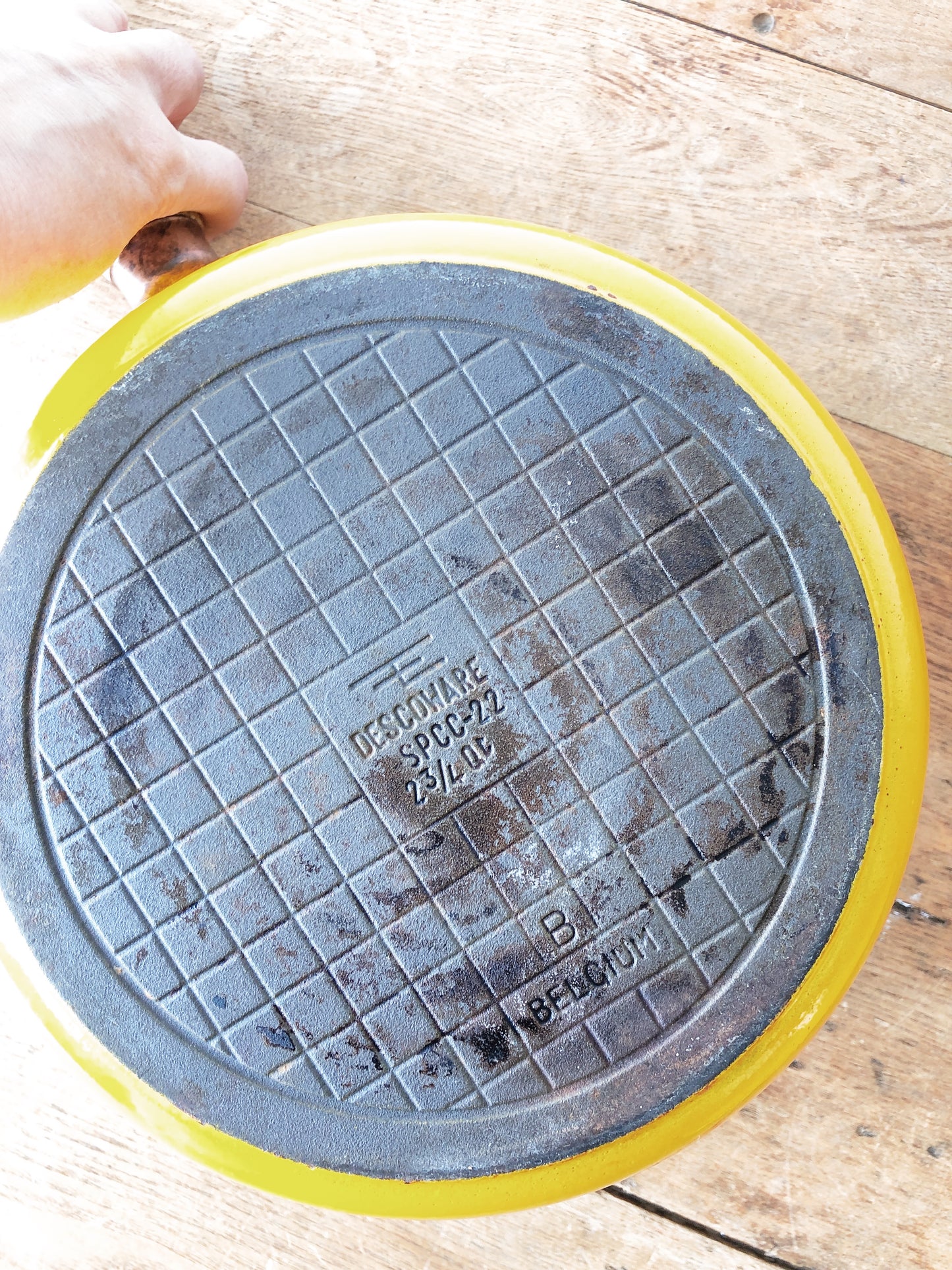 Vintage Descoware Enamel Cast Iron Sauce Pot