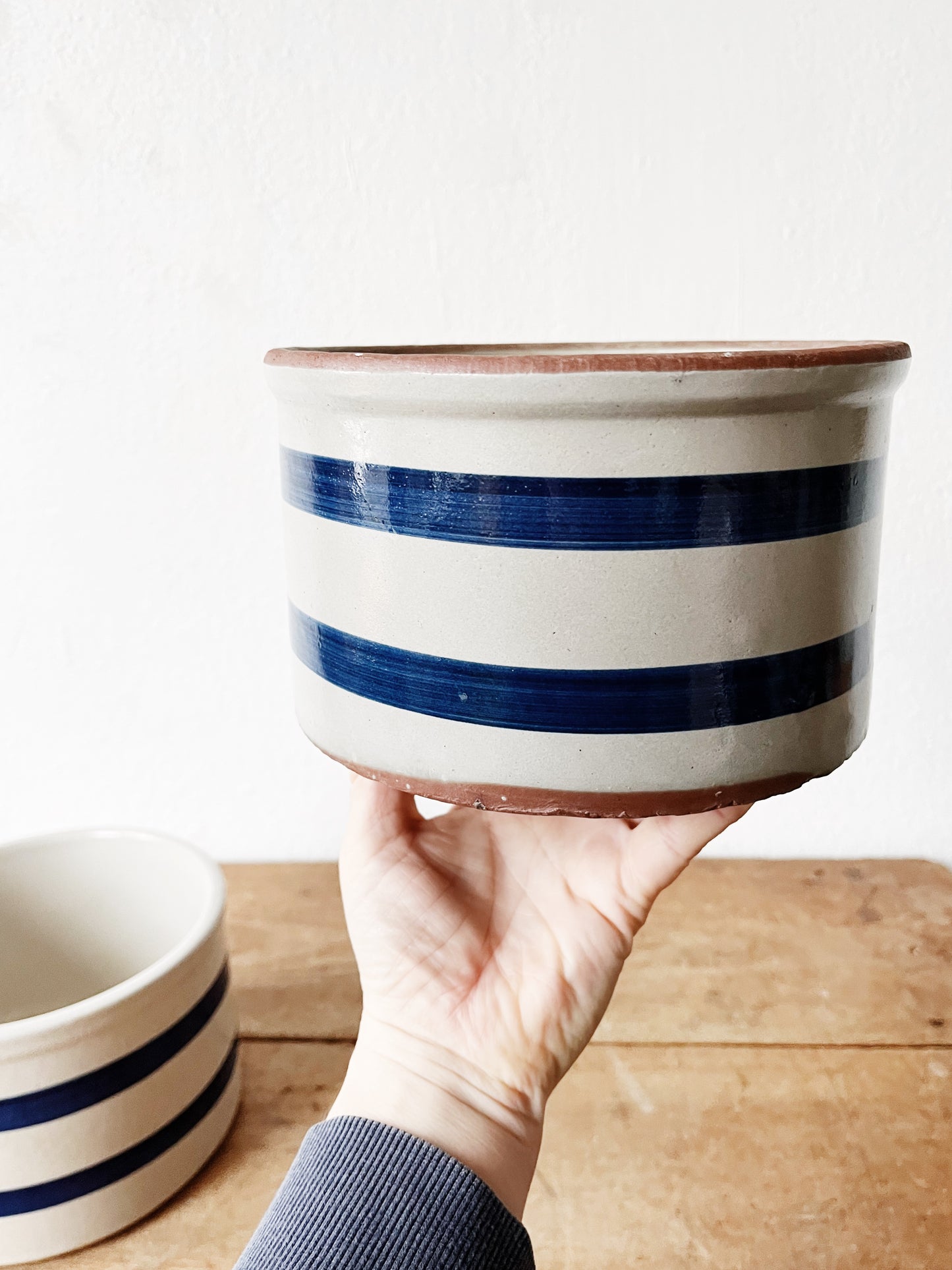 Primitive Roseville Pottery Striped Crock