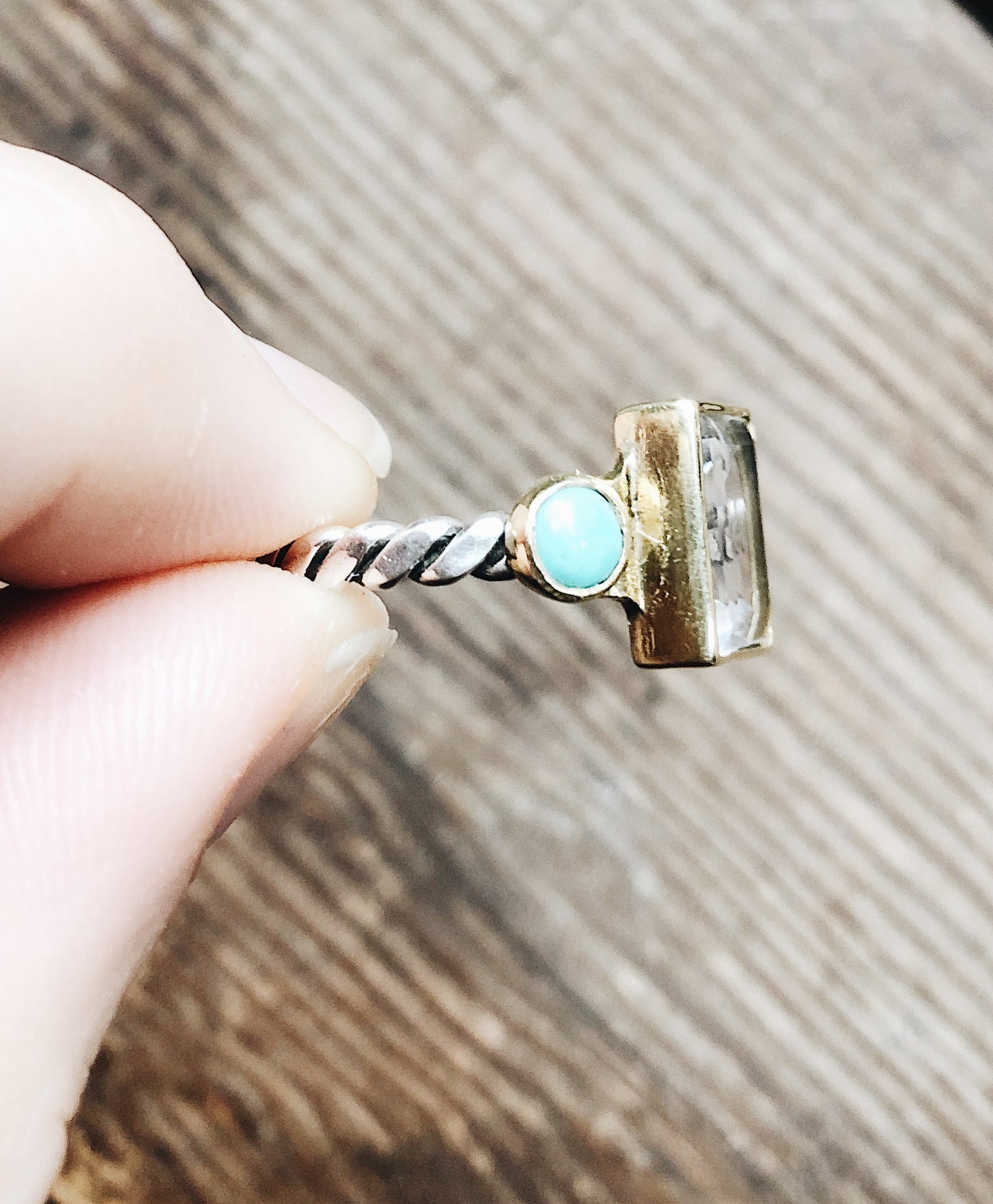Stunning Quartz and Turquoise Ring