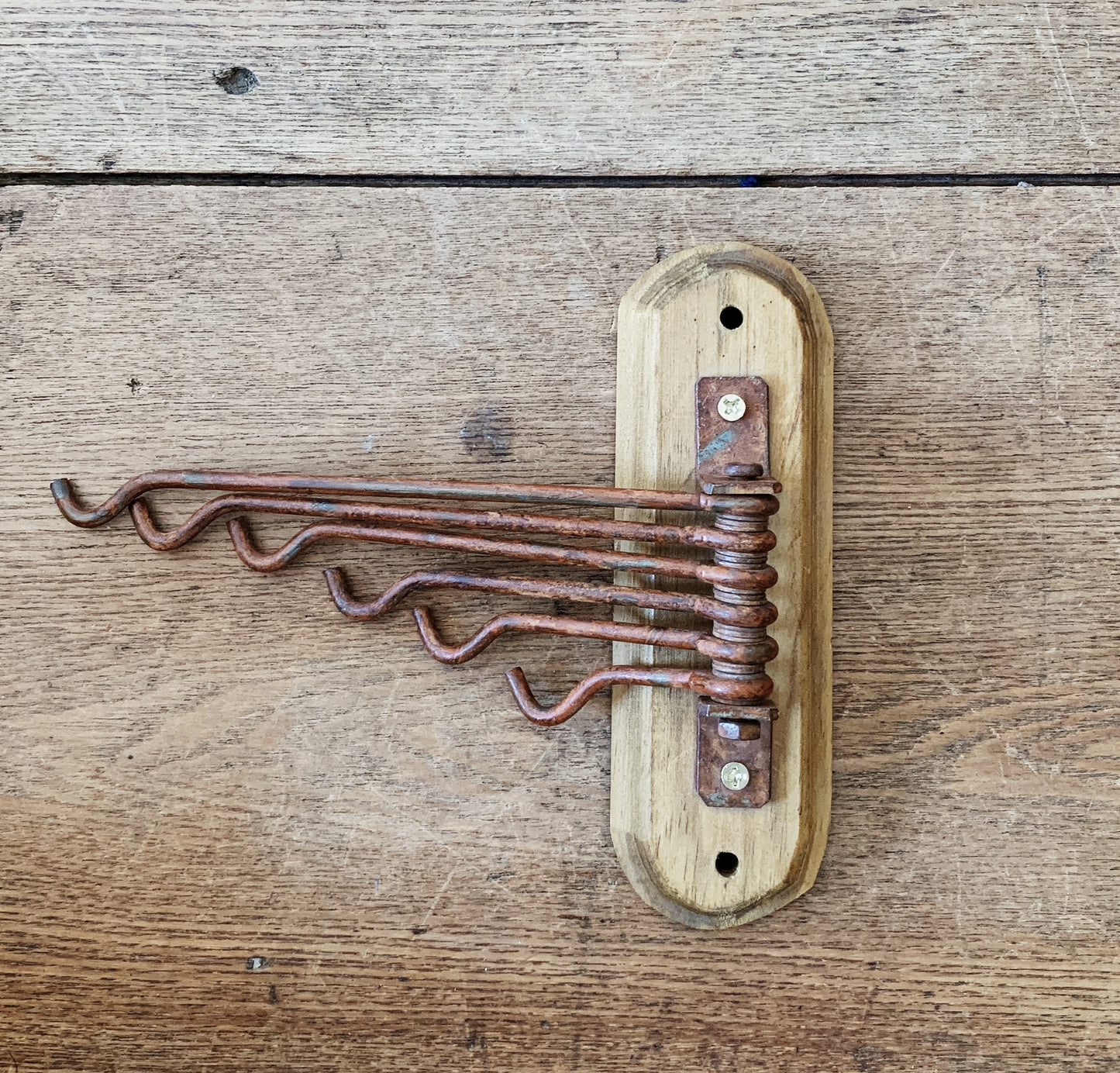 Vintage Swing Hook