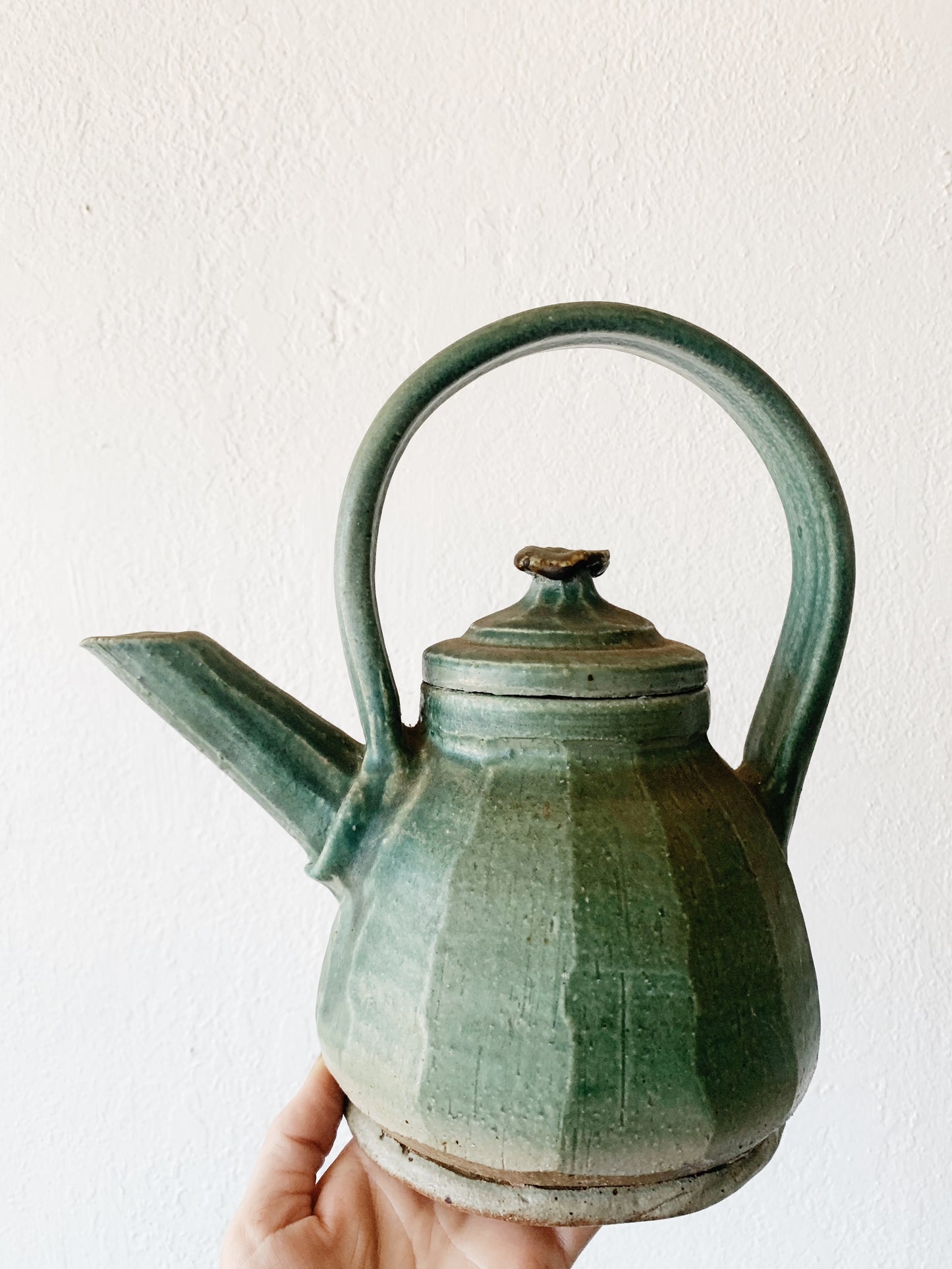 Gorgeous Vintage Pottery Kettle