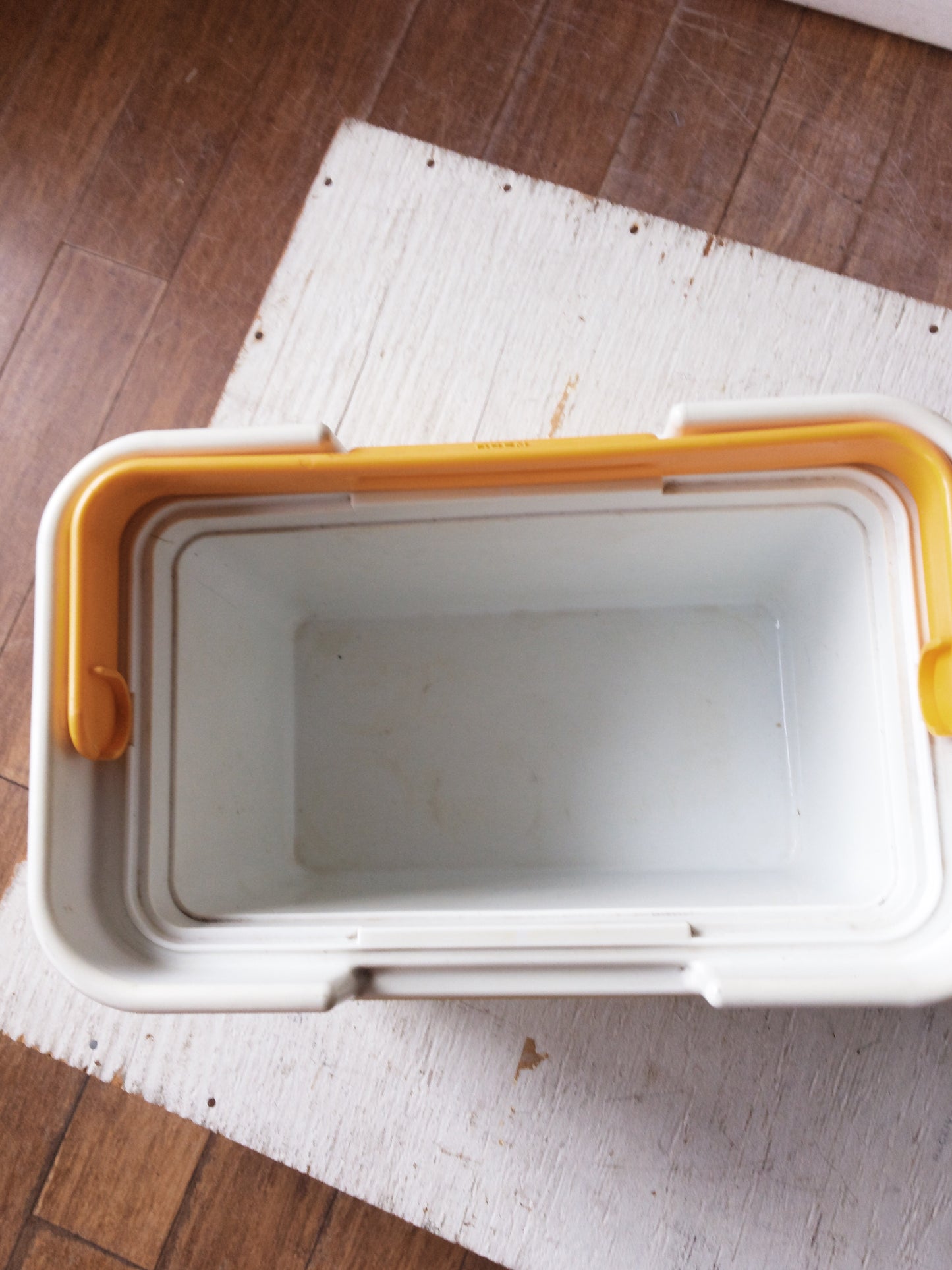 Vintage Thermos Sunpacker Cooler