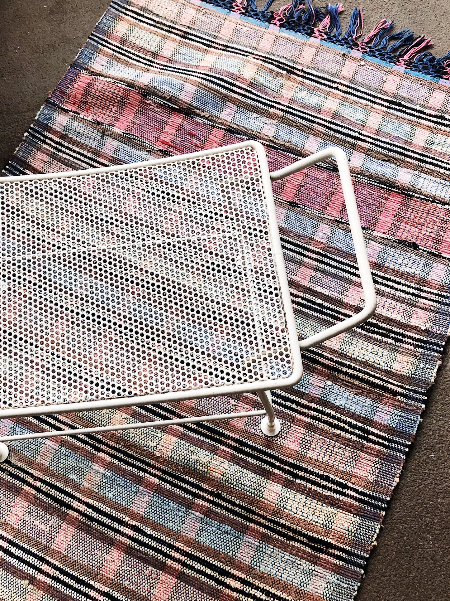 Mid Century Mesh Stool