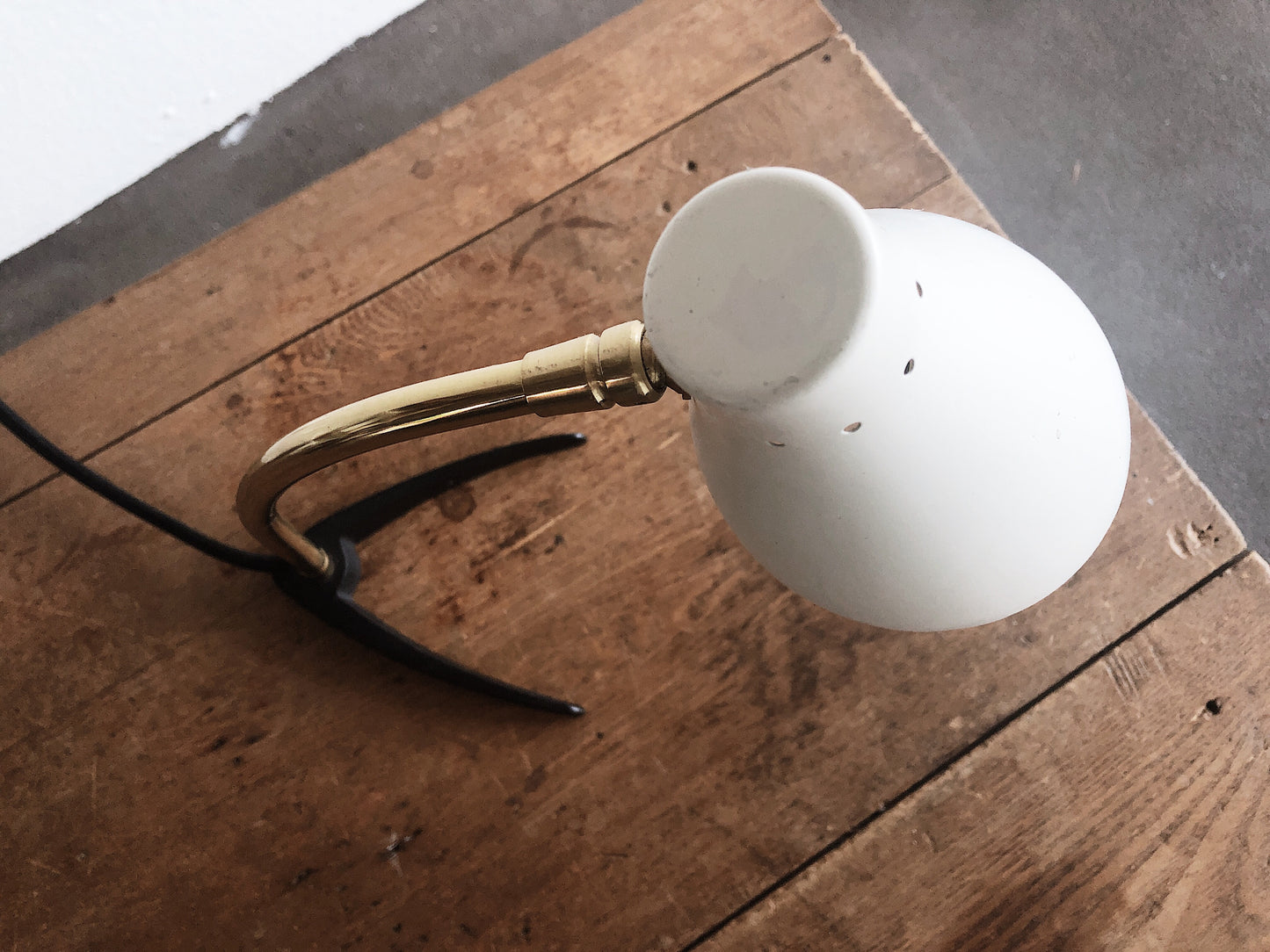 Vintage Boomerang Base Lamp