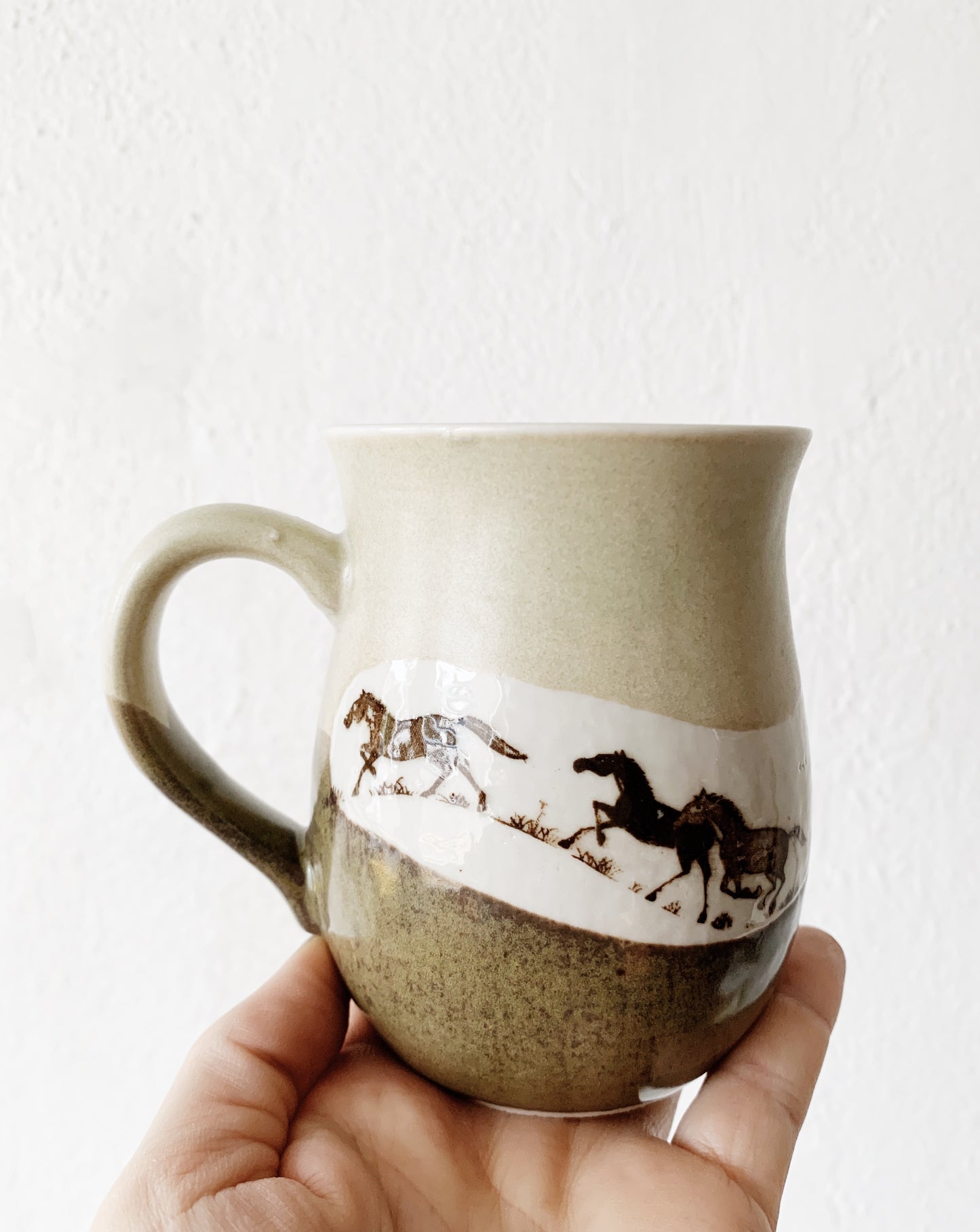 1970’s Horse Mug Pair Japan