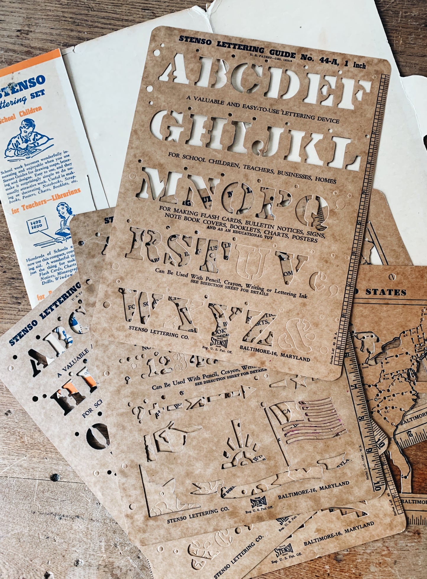 Vintage 1940’’s Stencil Set