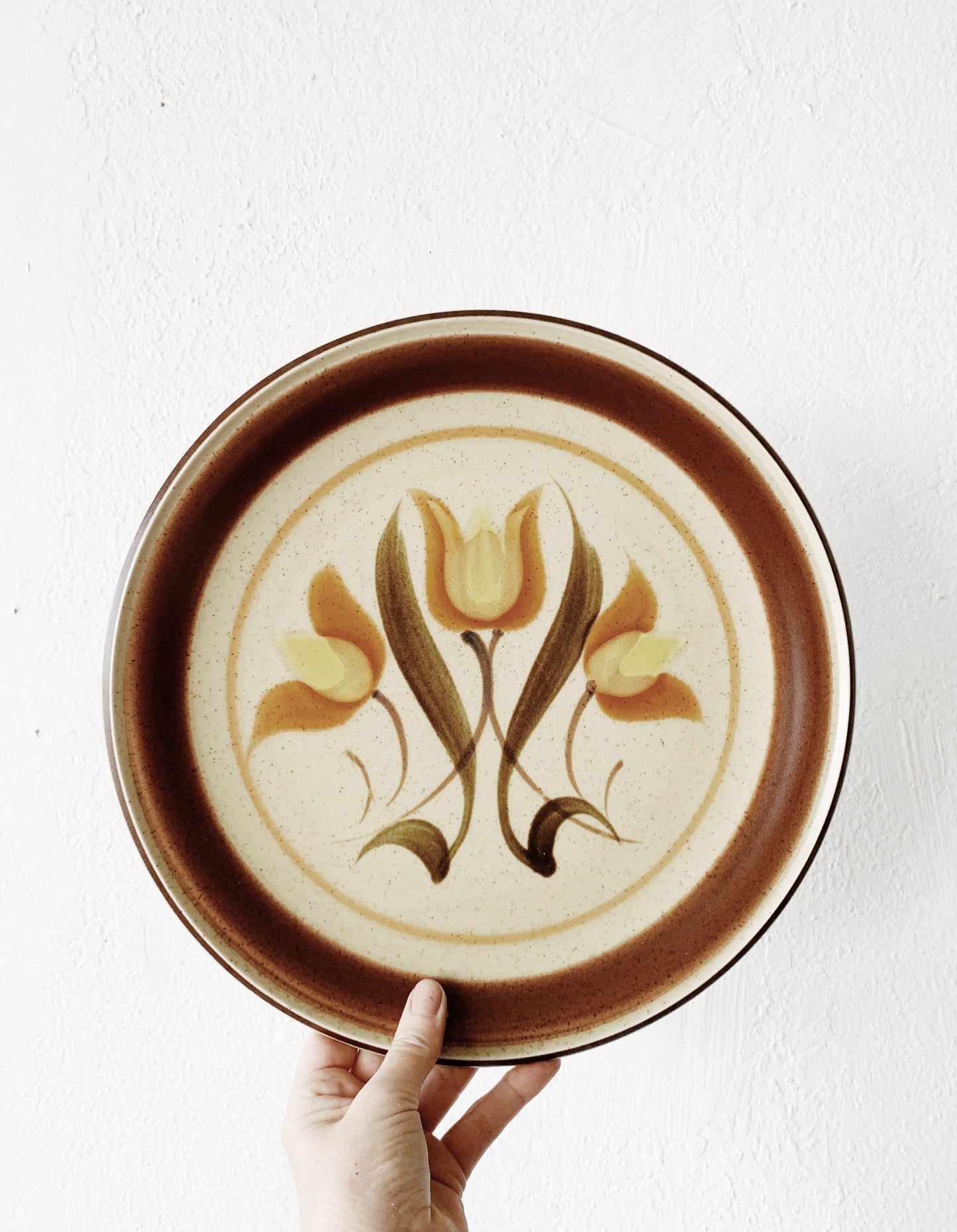 Mid Century Premiere Bali Dura Stone Dinnerware 7 pc