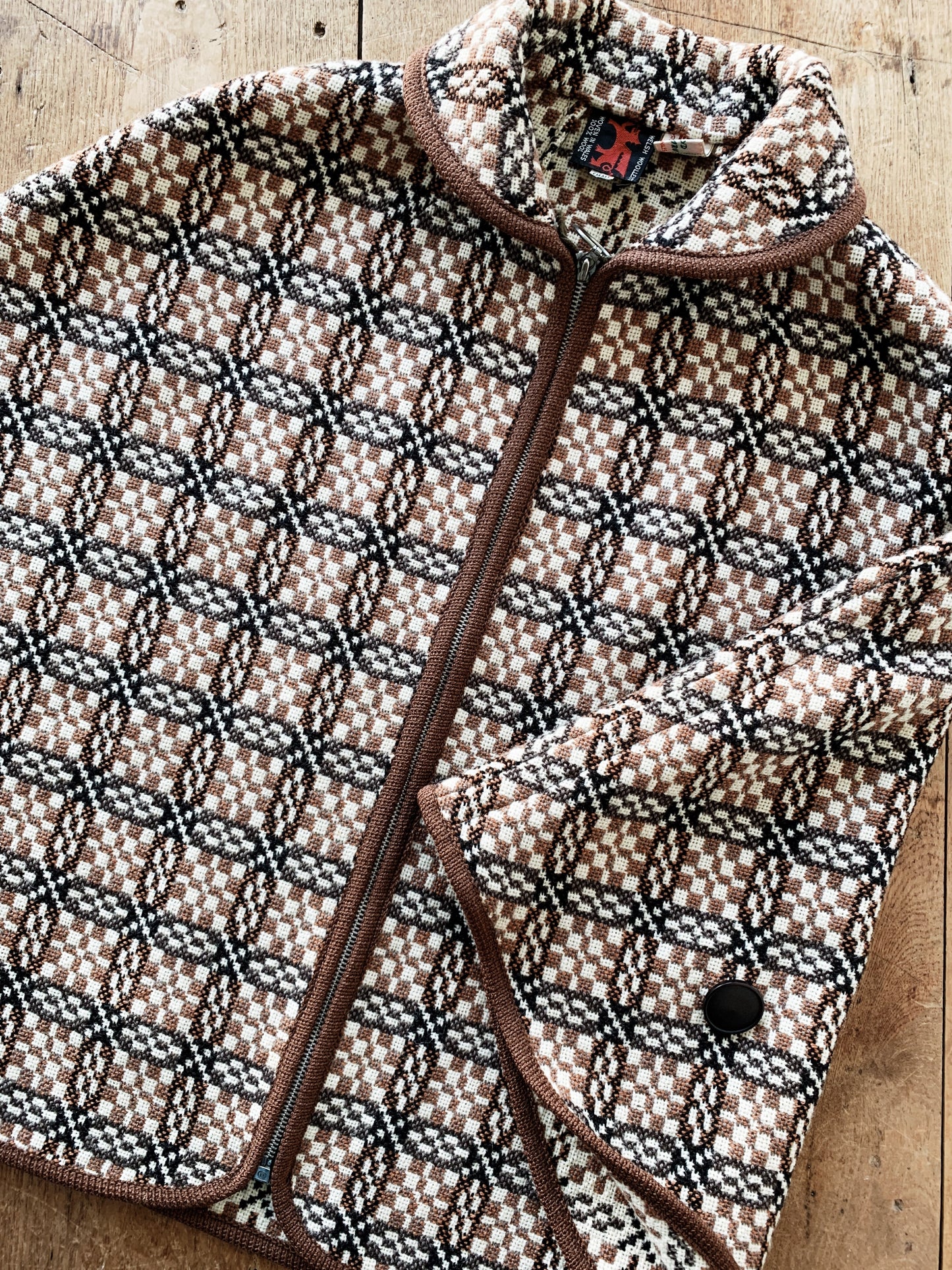 Vintage Welsh Woolens Capelet