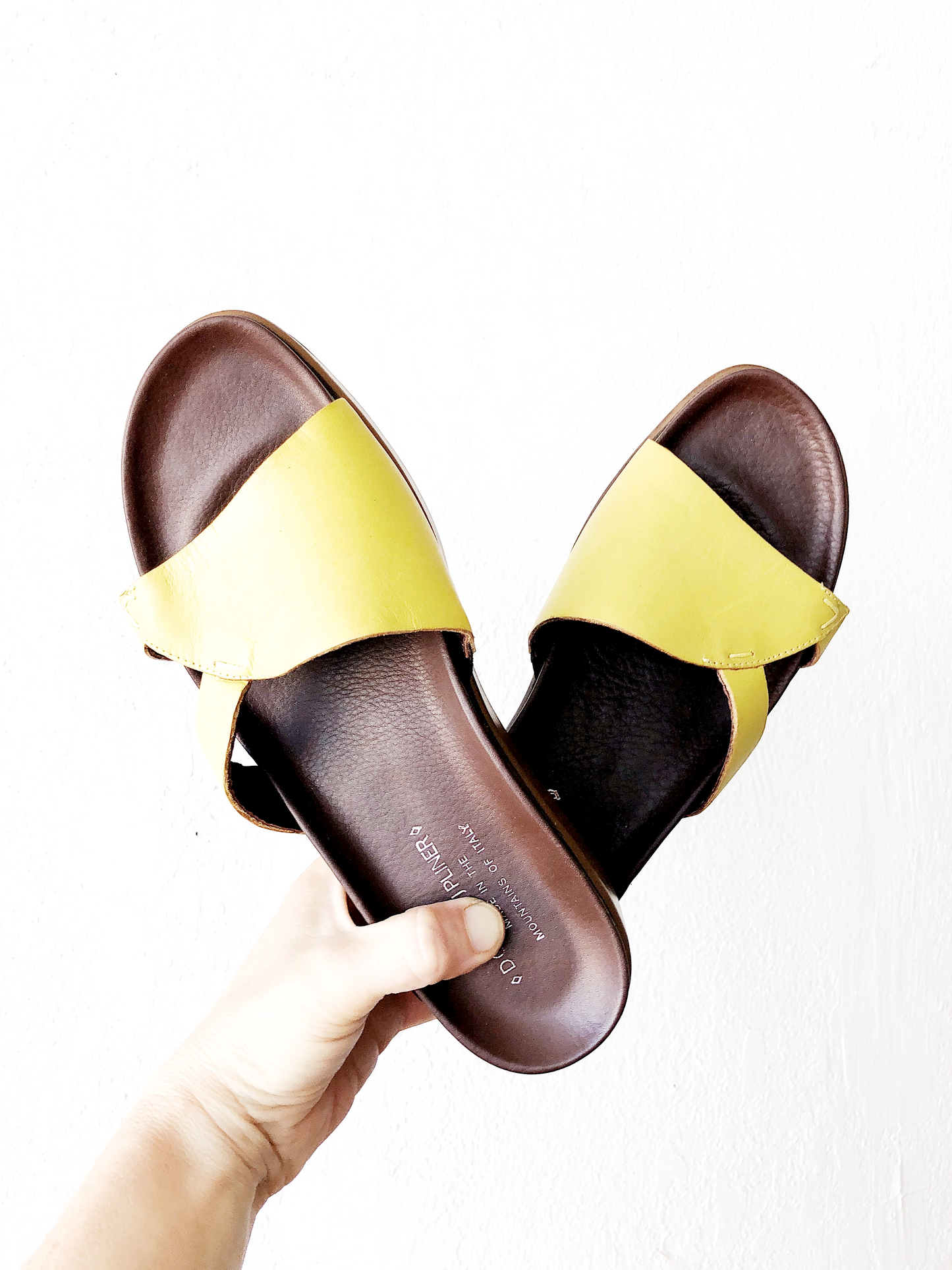 Donald Pliner Italian Sandals - never worn