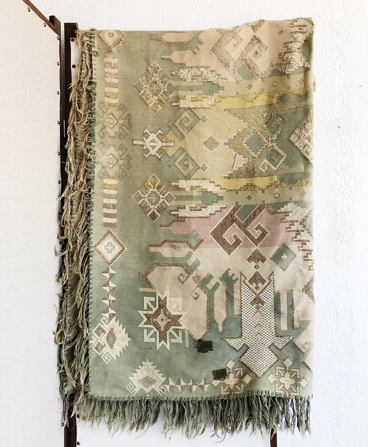 Stunning Cotton Woven Tapestry / Rug