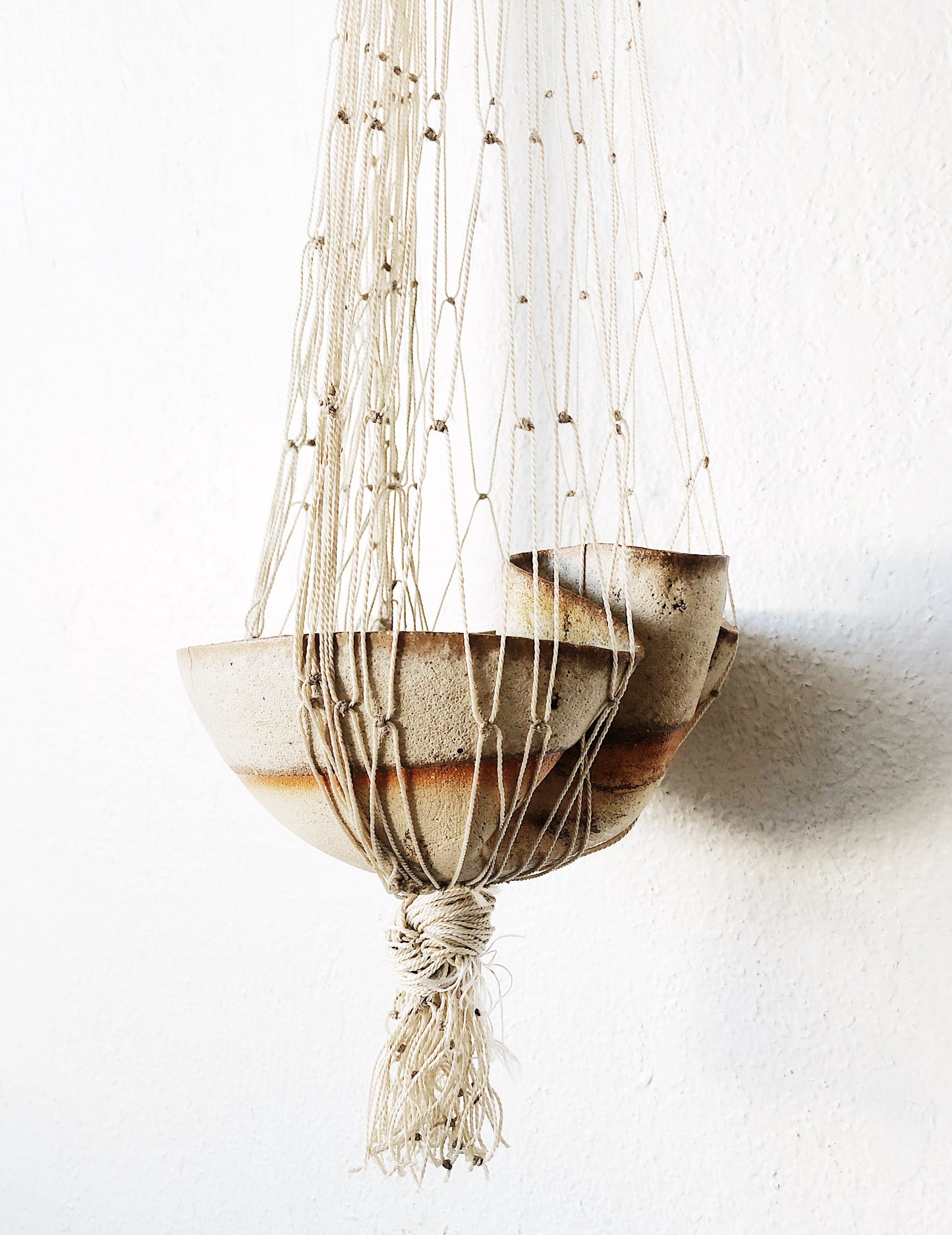 Vintage Net Hanger