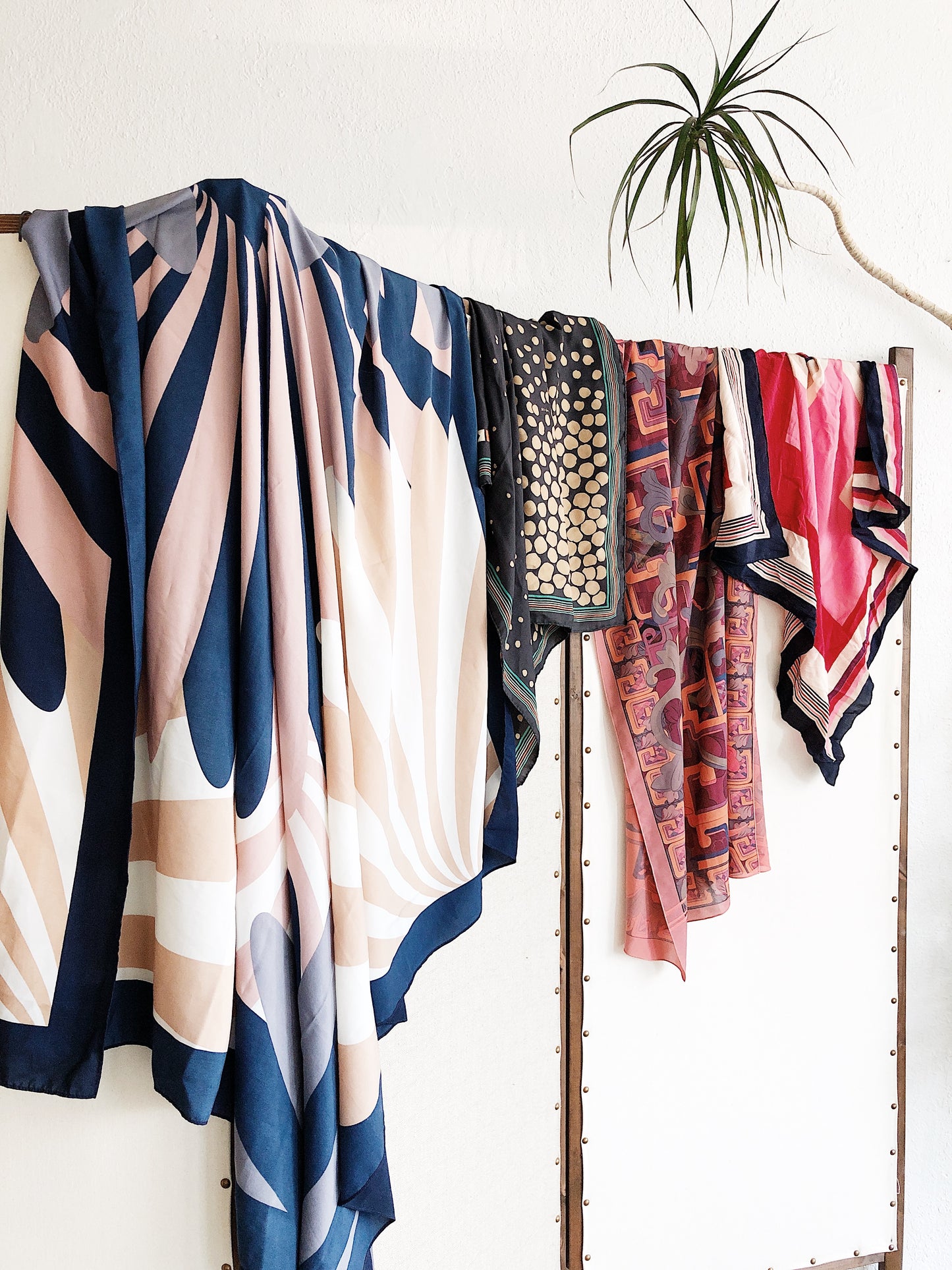 Vintage 1960s Nik Nik Scarf