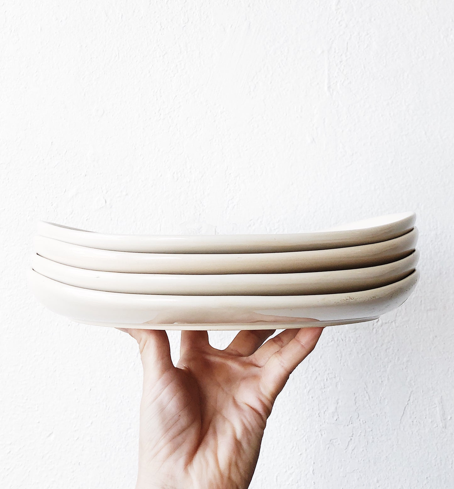 Set 4 Vintage Russel Wright Style Dinner Plates