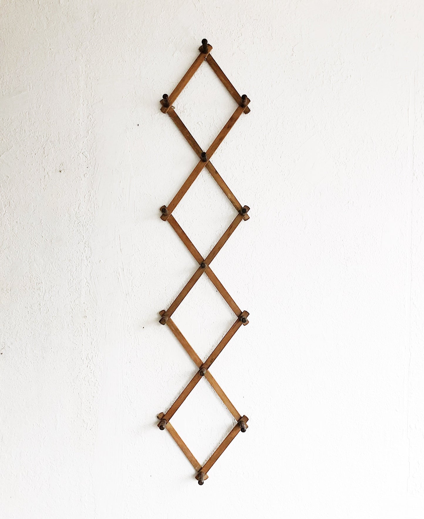 Extra Large Wood Accordion Rack