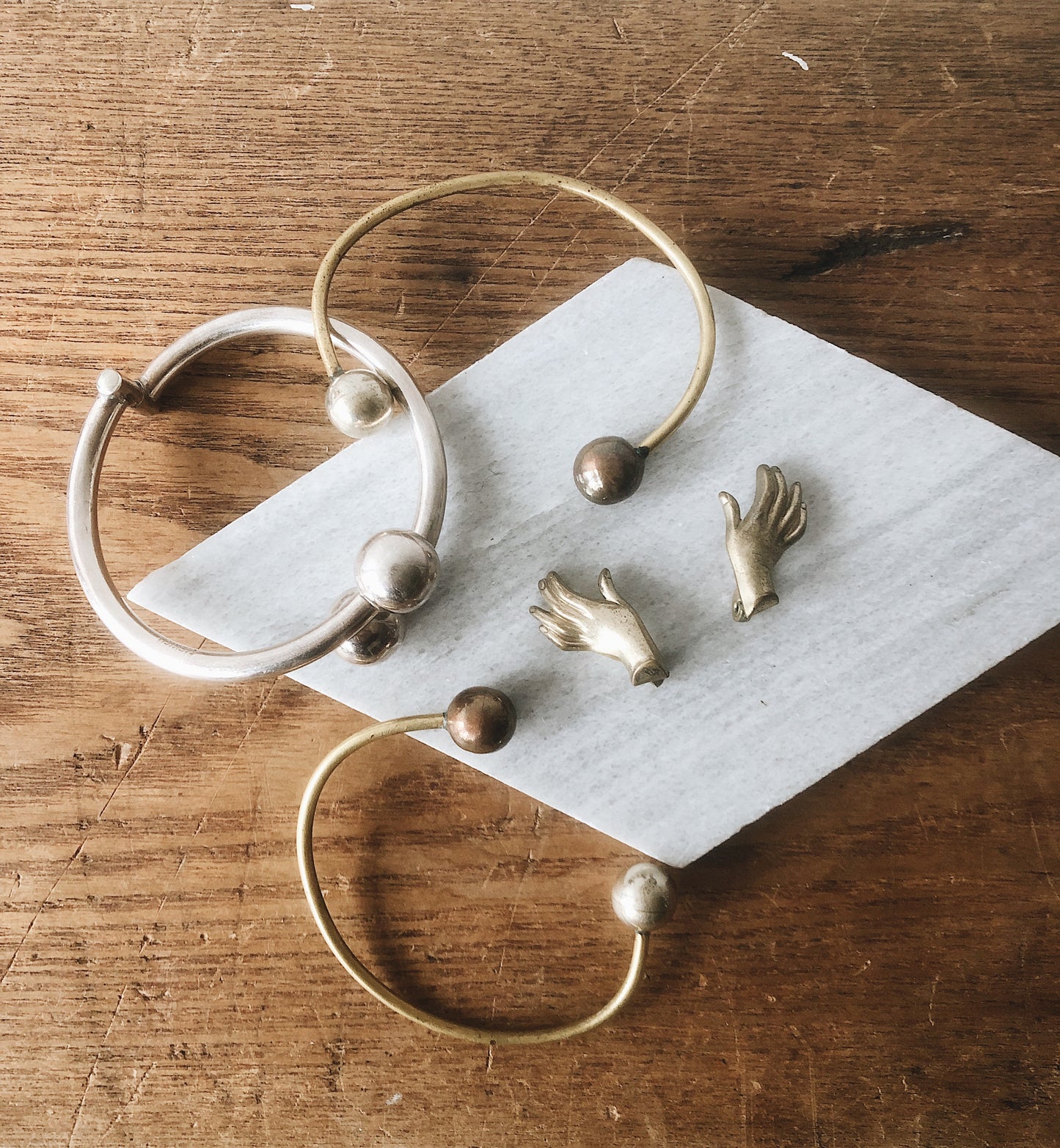 Vintage Mid Century Double Ball Cuff