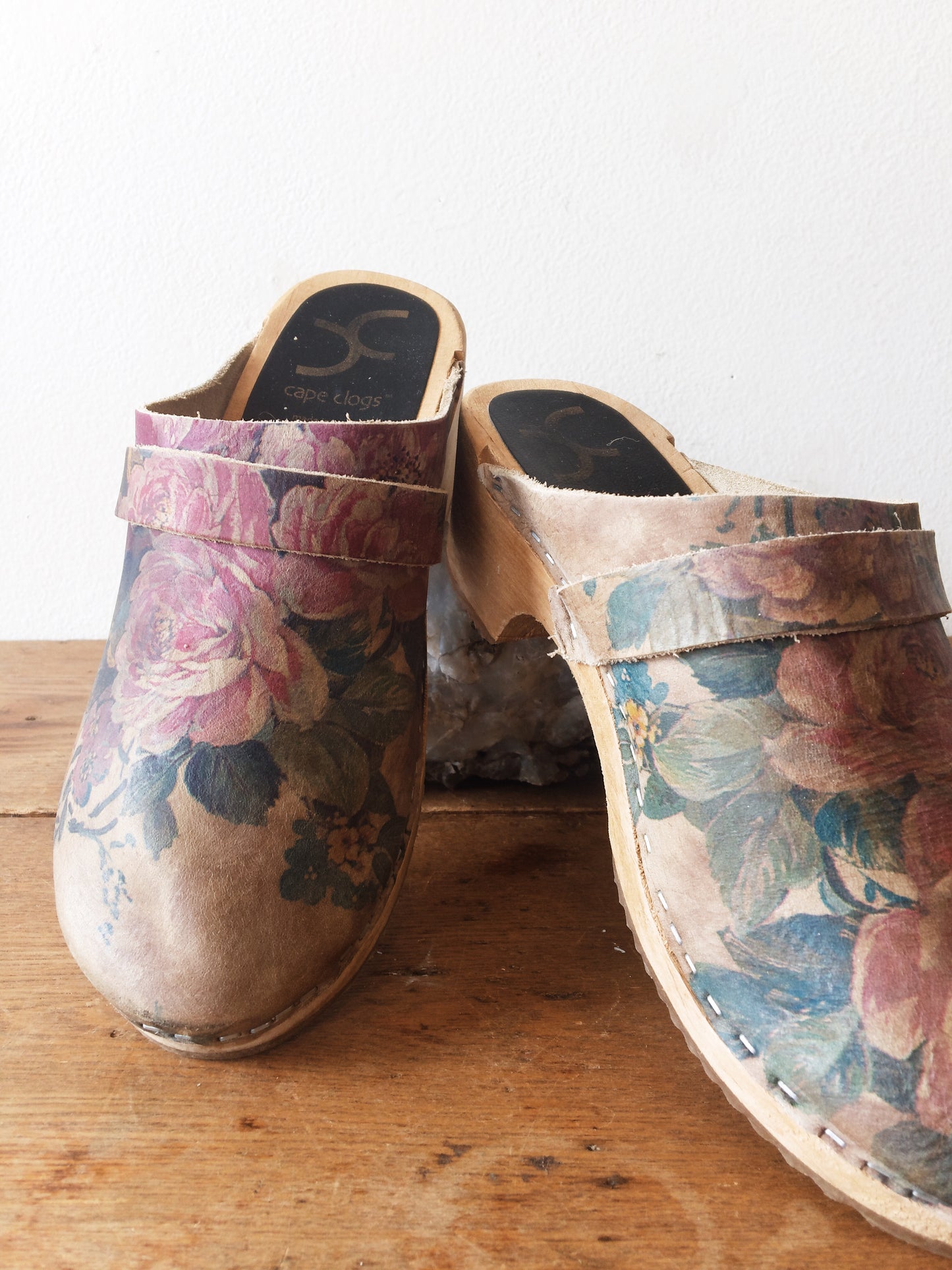 Swedish Cape Clogs Size 40