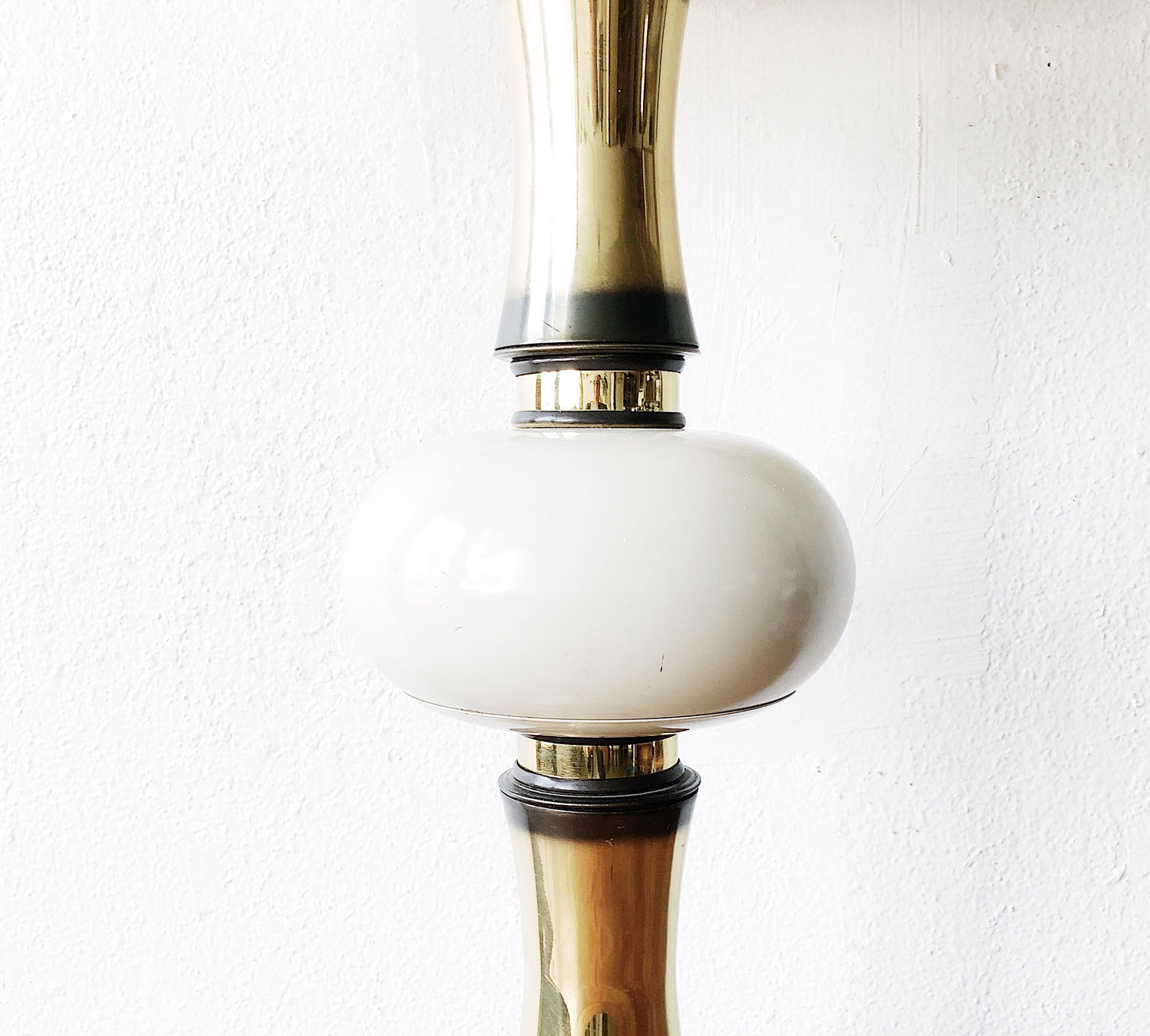 Vintage Mid Century Brass and Enamel Lamp
