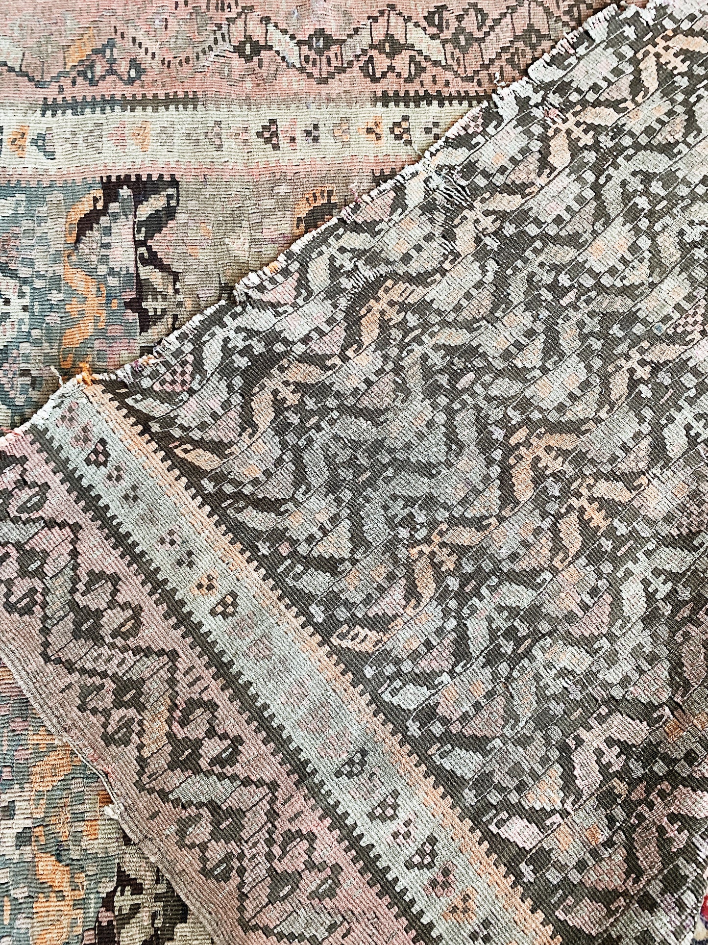 Vintage Wool Kilim Rug