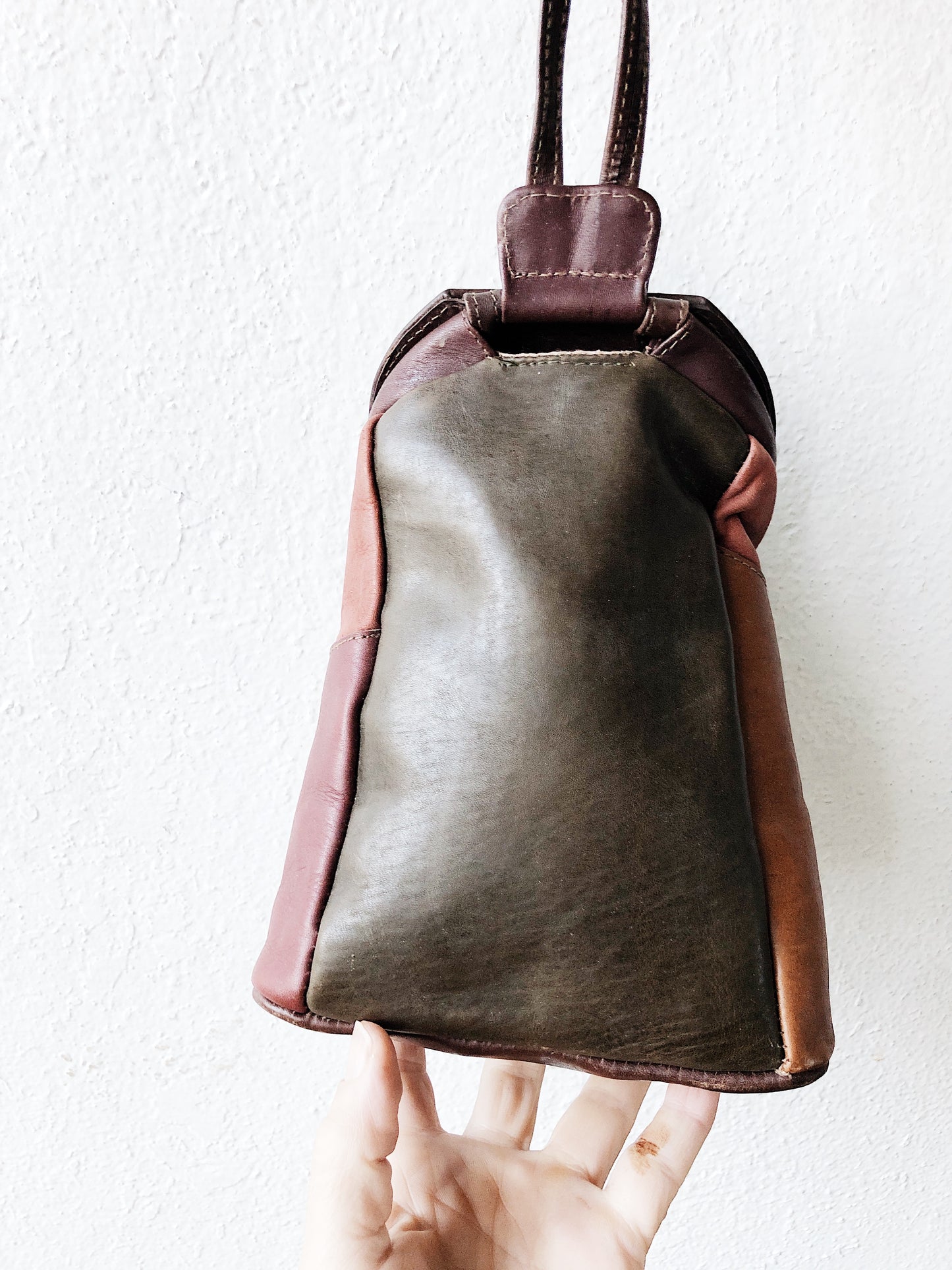 Vintage Leather Cross Body Pouch