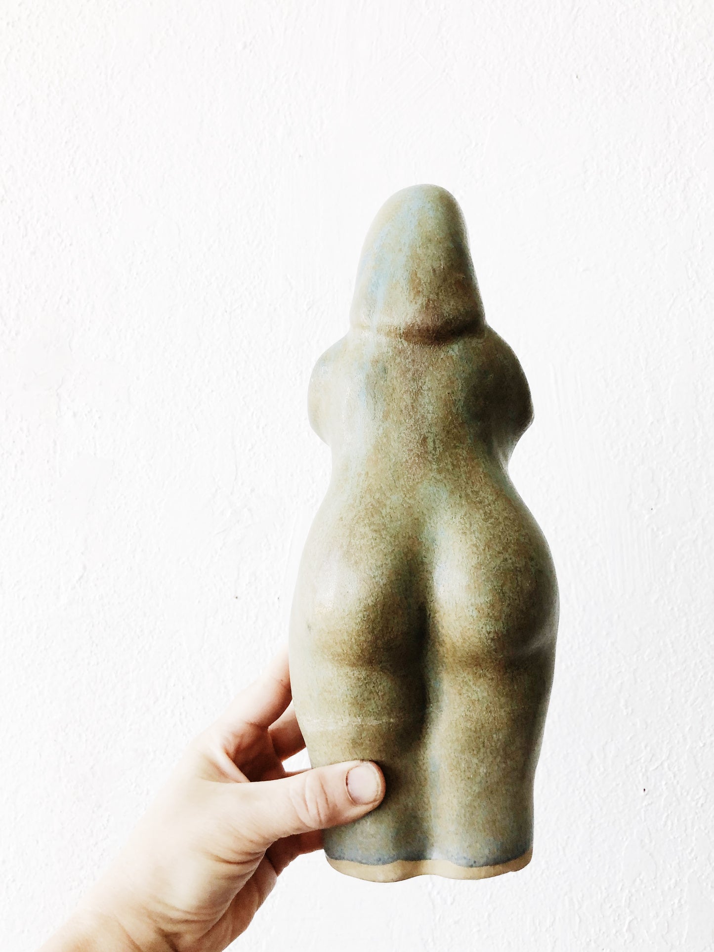 Ceramic Nude Sculpture
