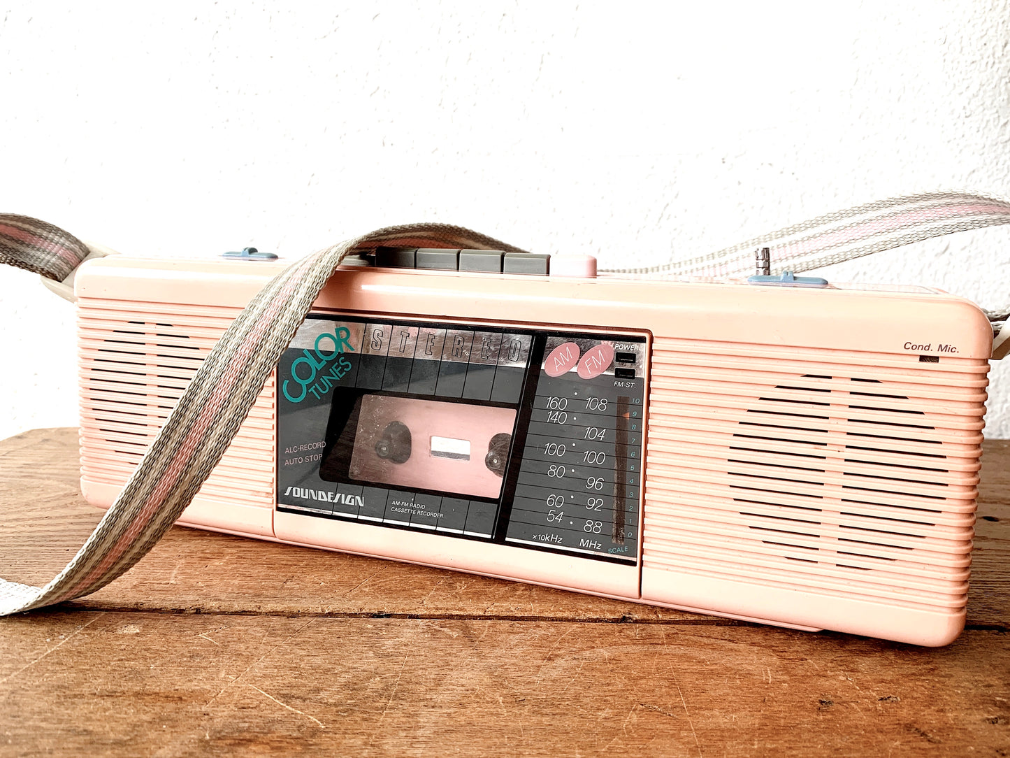 Vintage Pink Soundesign Portable Stereo