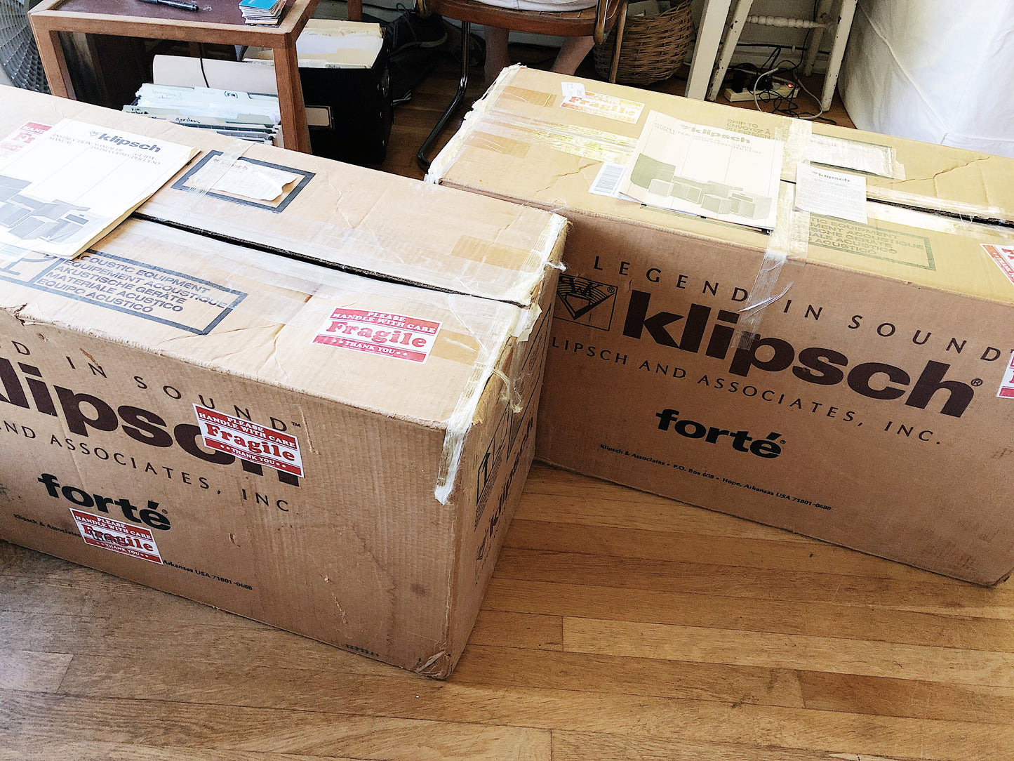 Vintage Klipsch Standing Floor Speakers