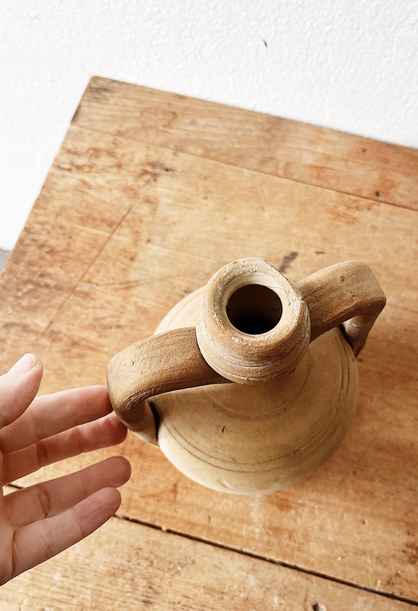 Vintage Etruscan Clay Urn