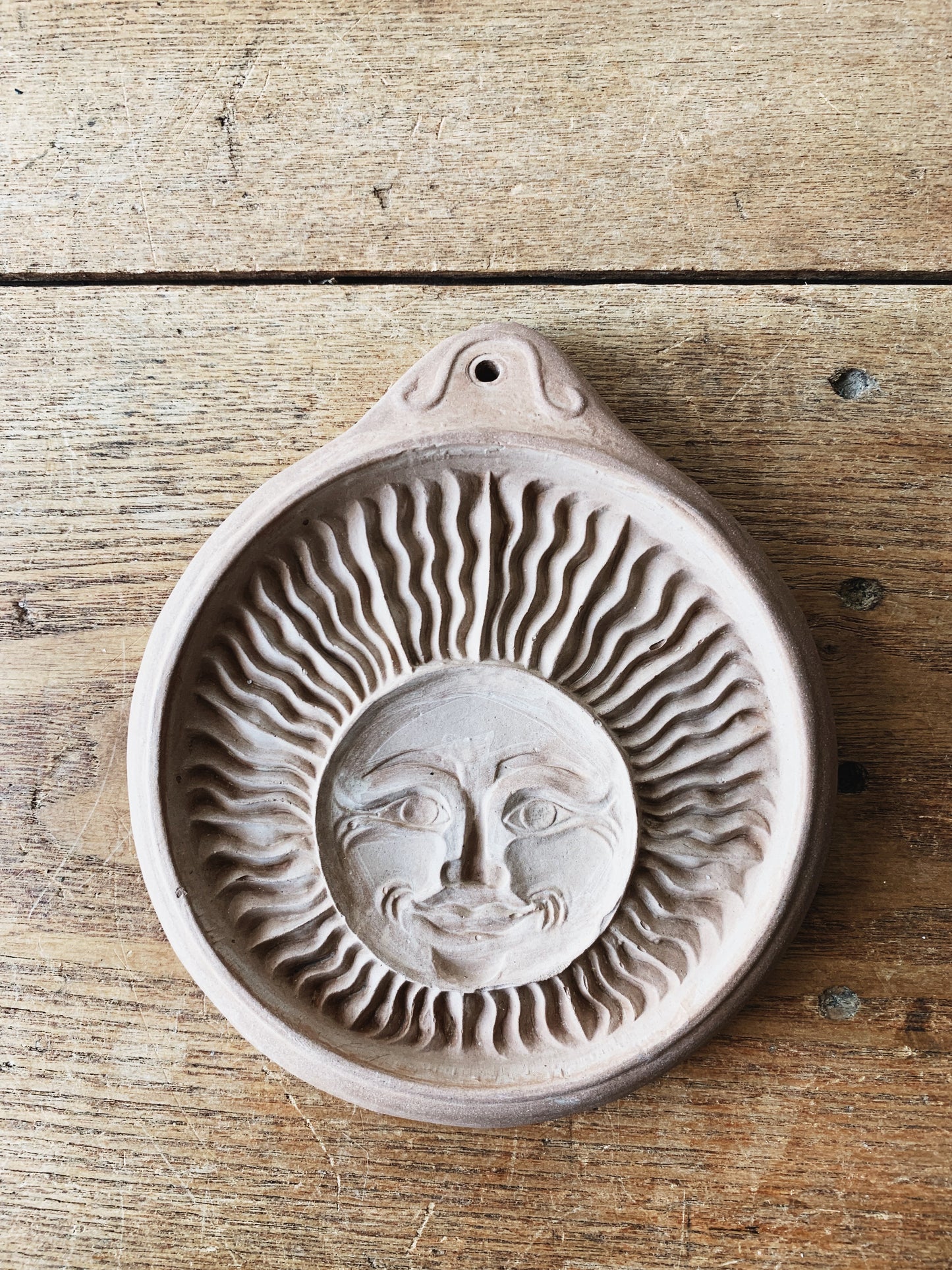Retired Hartstone SUN Clay Mold