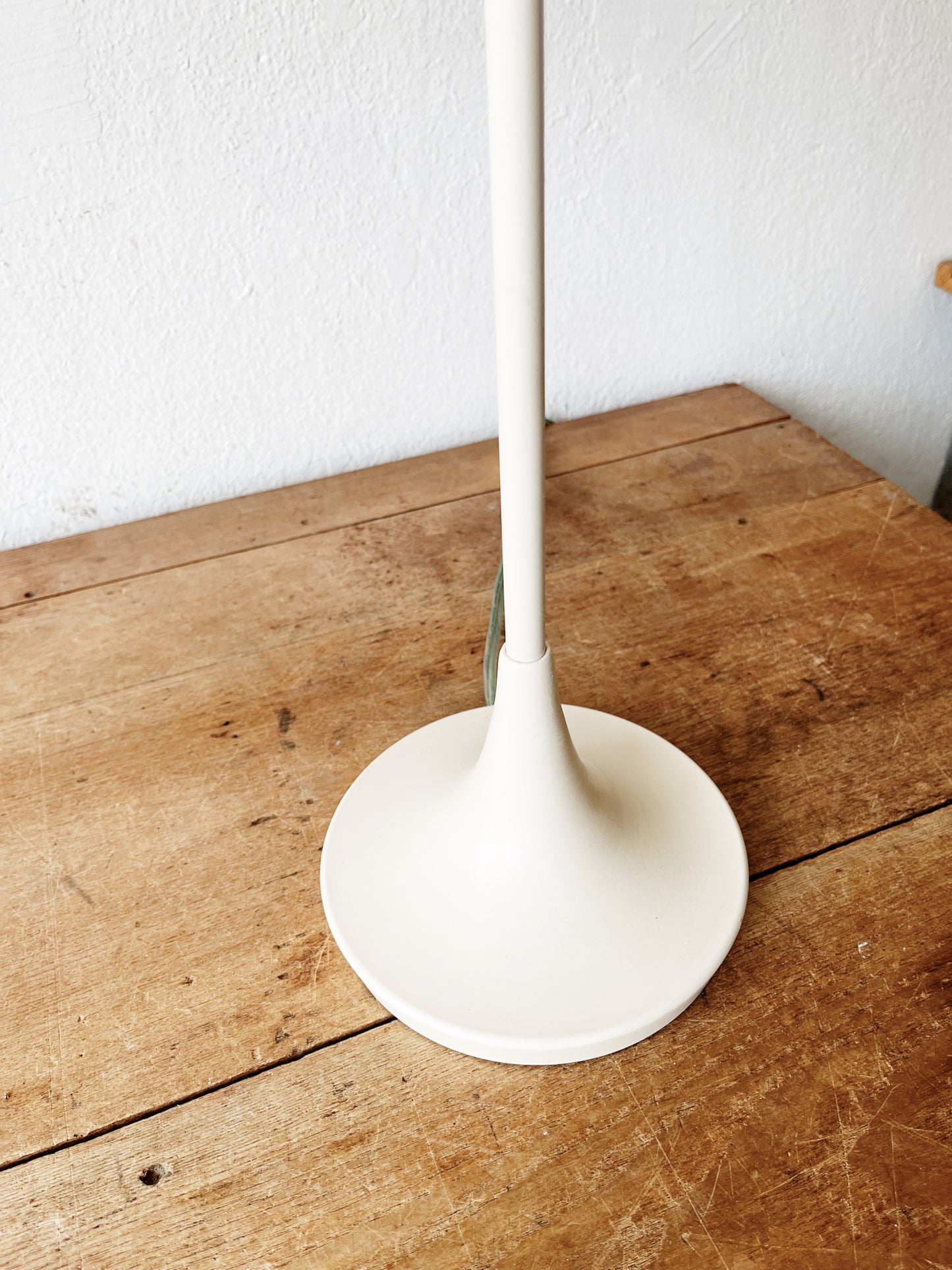 Vintage Skinny Lamp