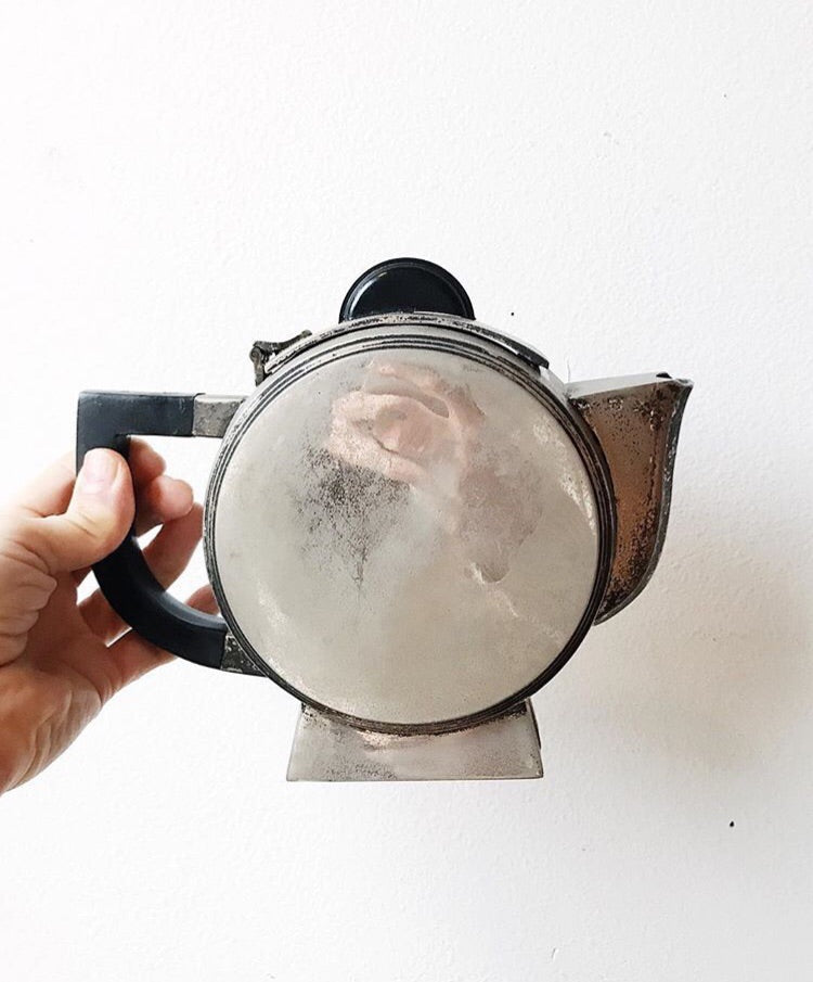 Deco Mod Teapot