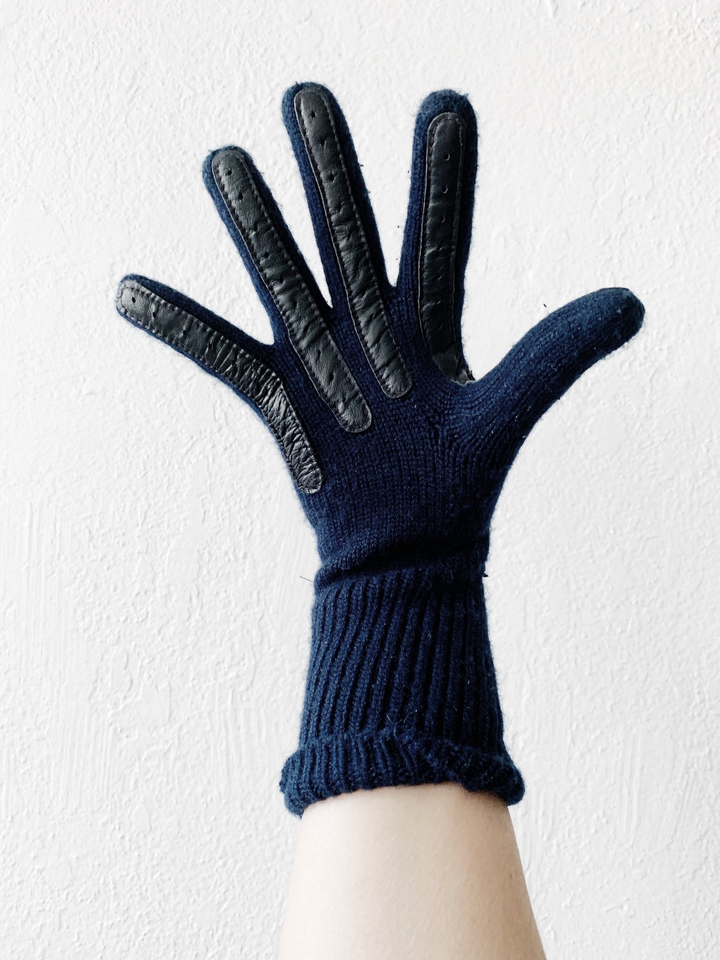 Vintage Knit Gloves with Leather