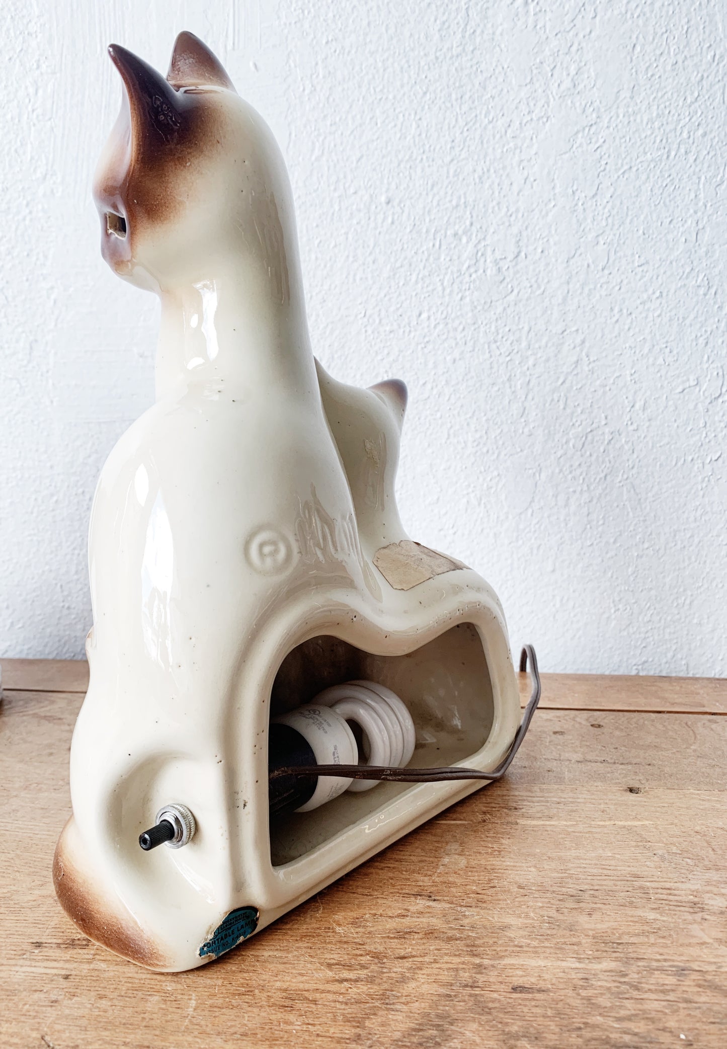 Mid Century Ceramic Siamese Cat Lamp
