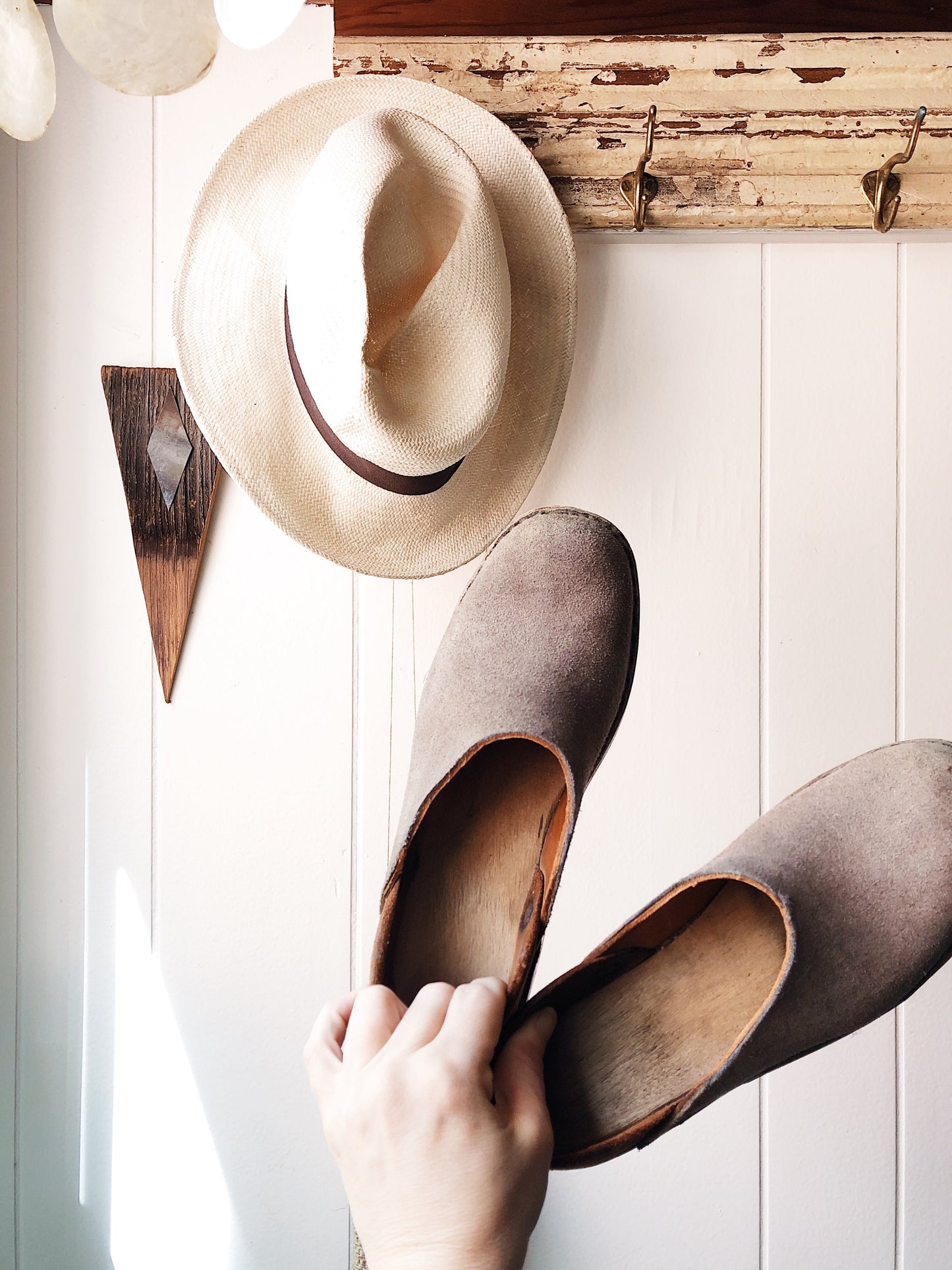 Vintage Multnomah Clogs