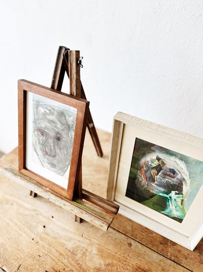 Primitive Wood Easel