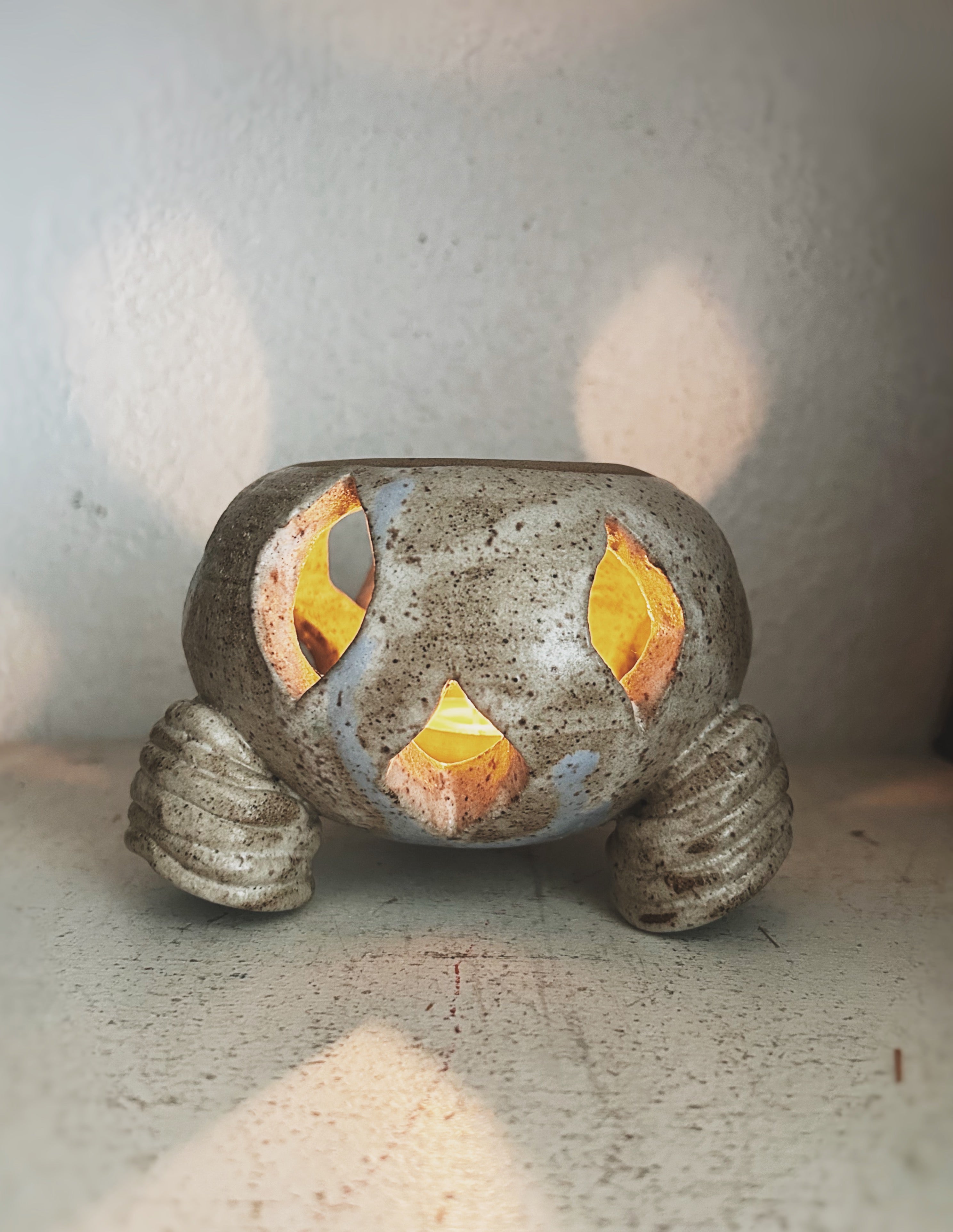 Handmade Stoneware Luminary - Thumbnail 2