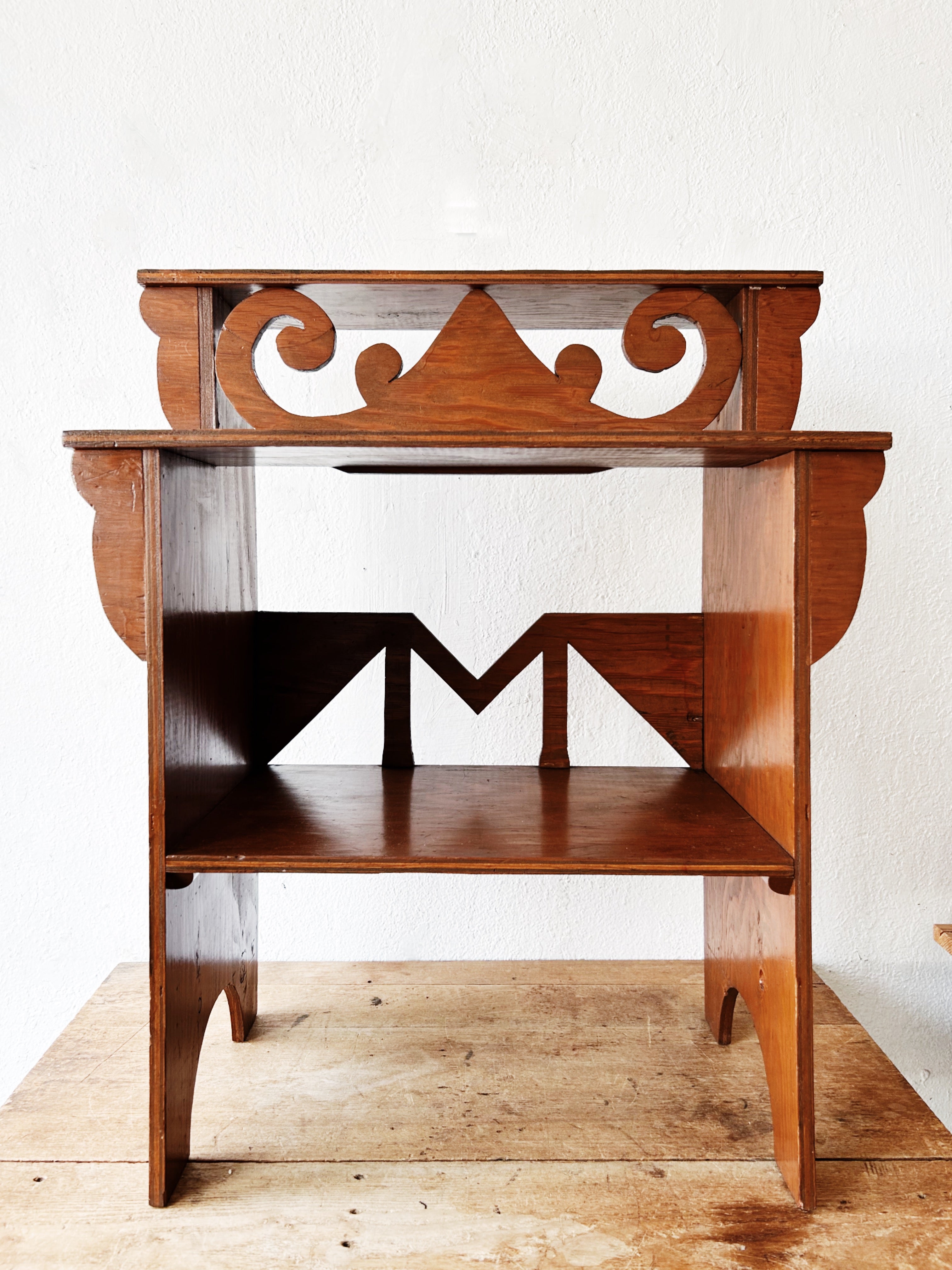 Antique Wooden Divided Shelf - Thumbnail 2