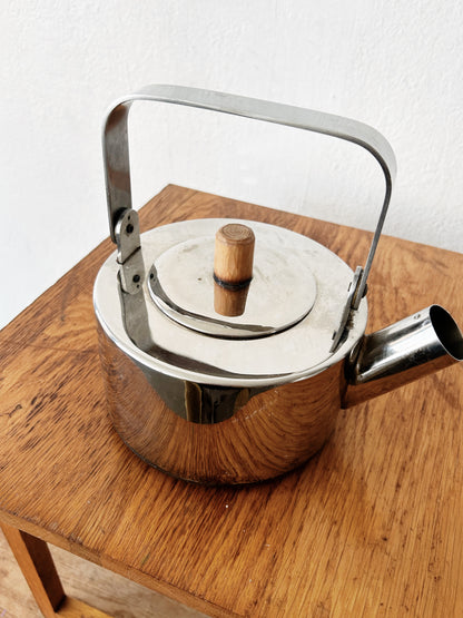 Vintage Modernist Kettle