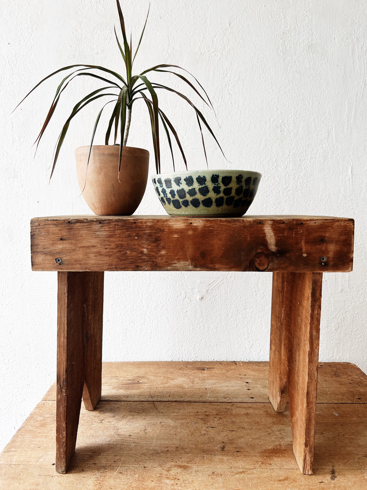 Primitive Saw Tooth Stool