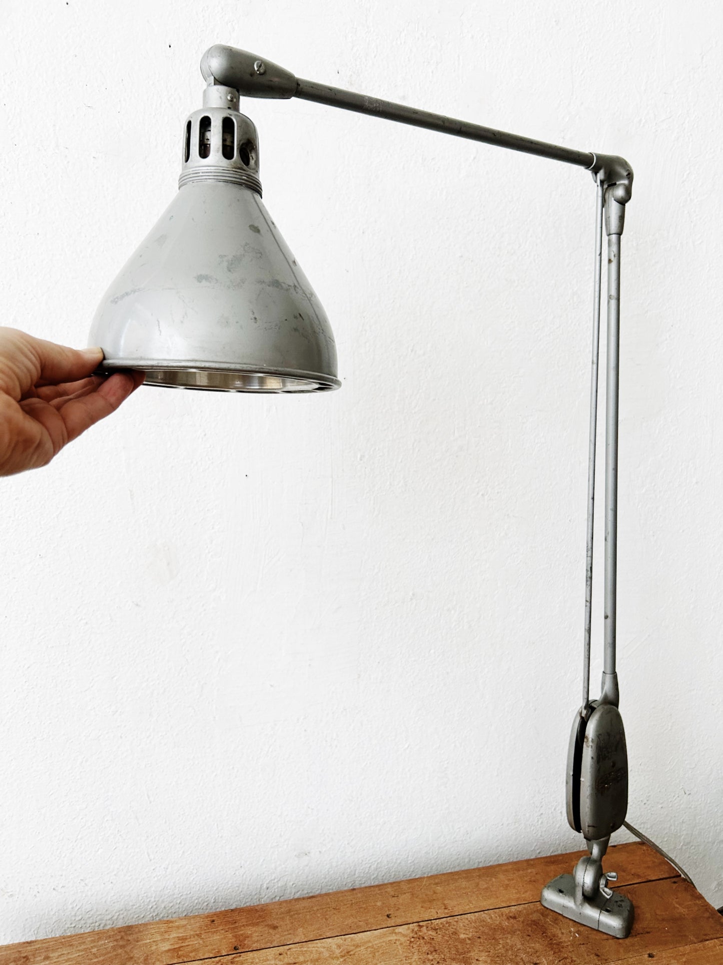 Mid Century Dazor Floating Lamp