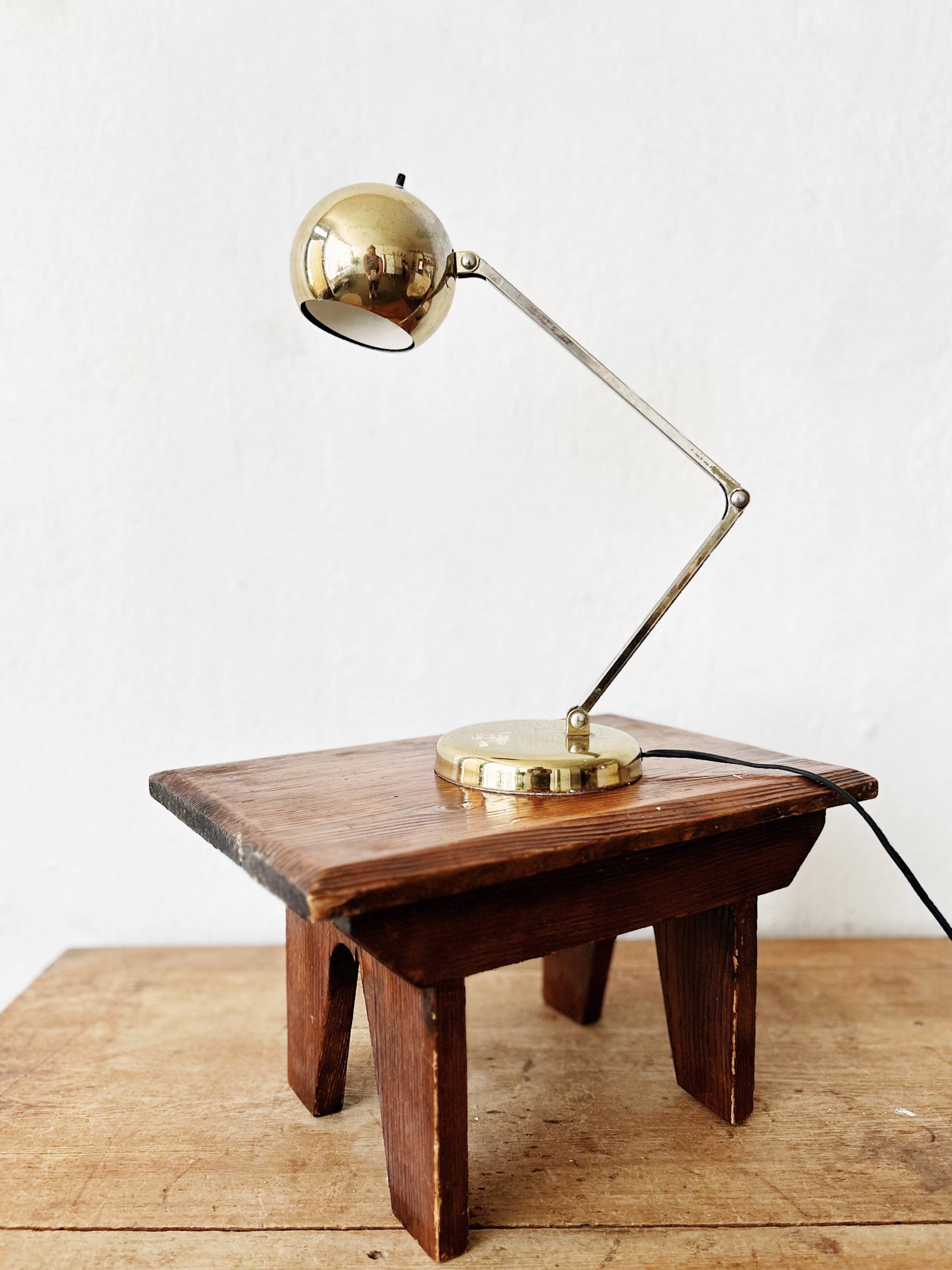 Vintage Eyeball Lamp - Thumbnail 3